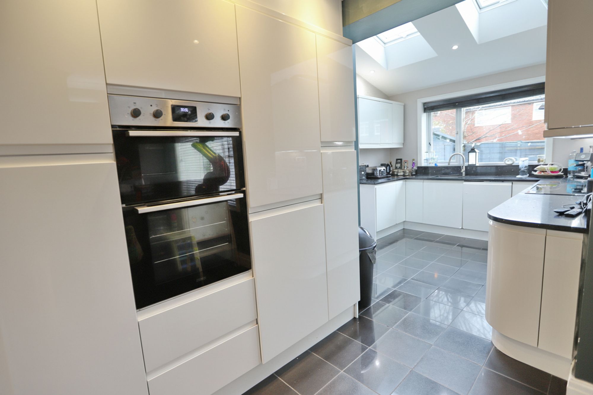 Images for Radcliffe New Road, Whitefield, M45