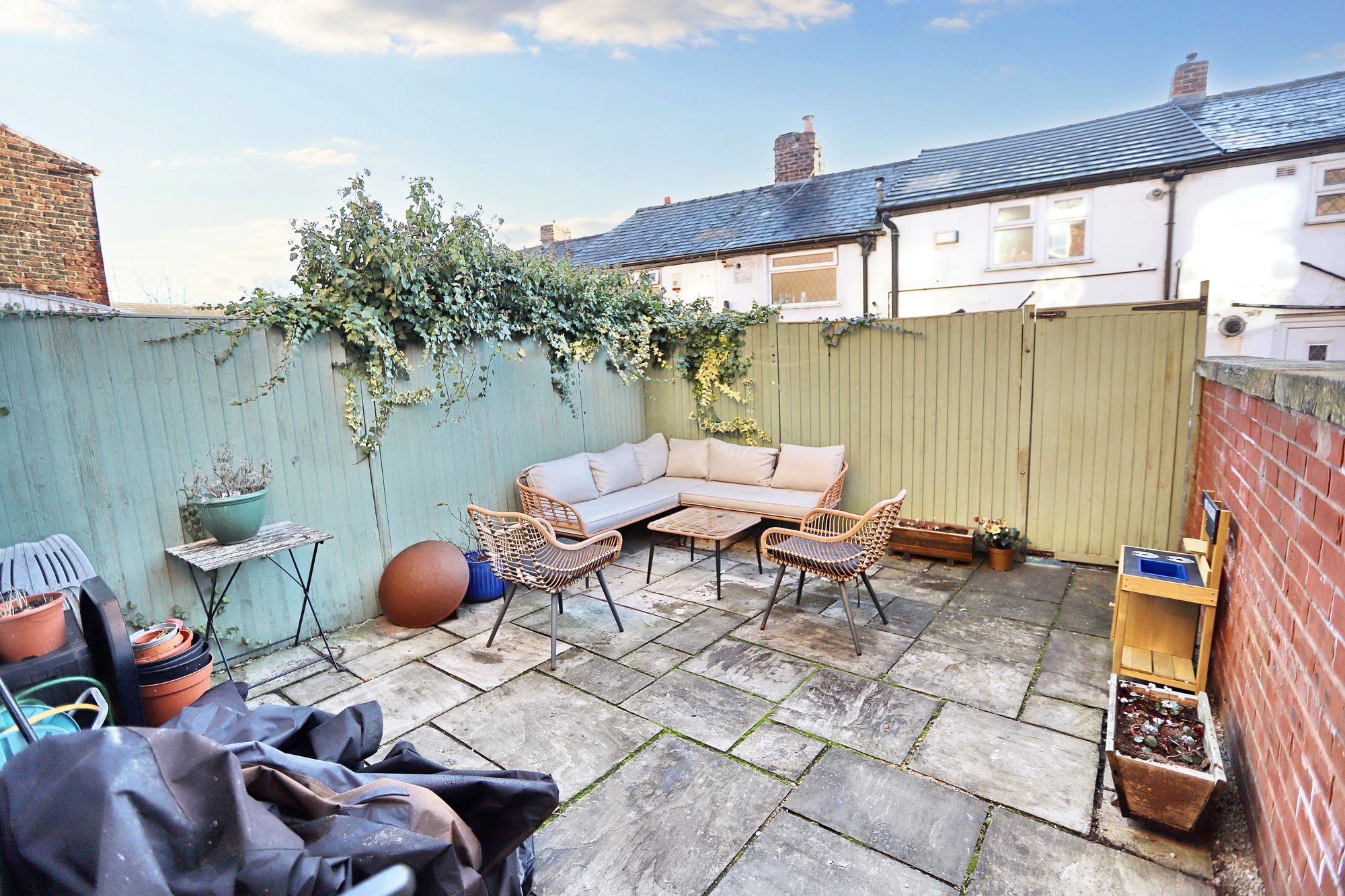 Images for York Street, Whitefield, M45