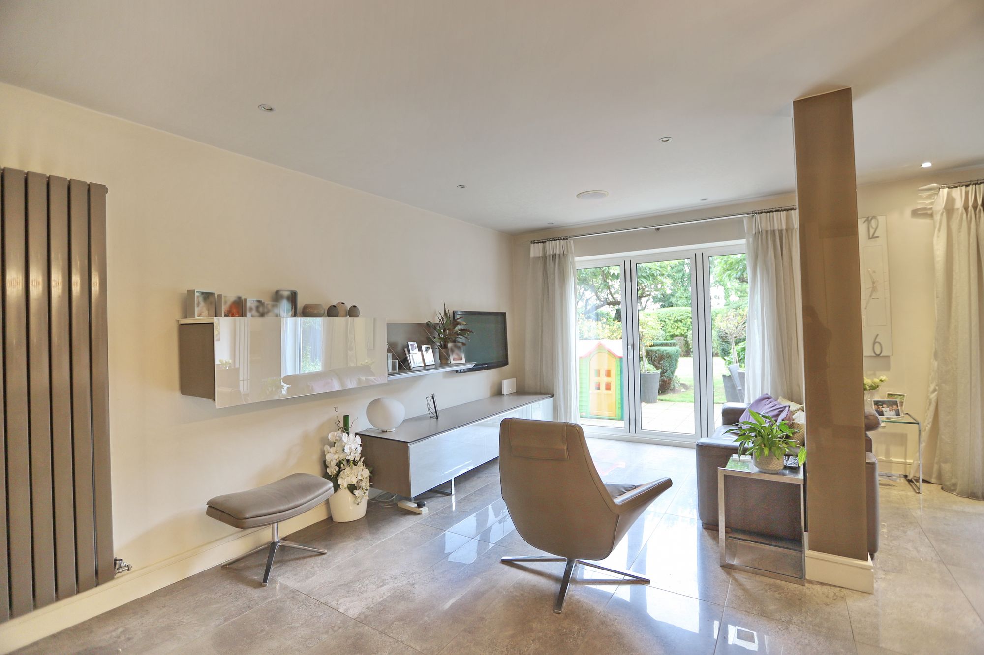 Images for Ringley Chase, Whitefield, M45