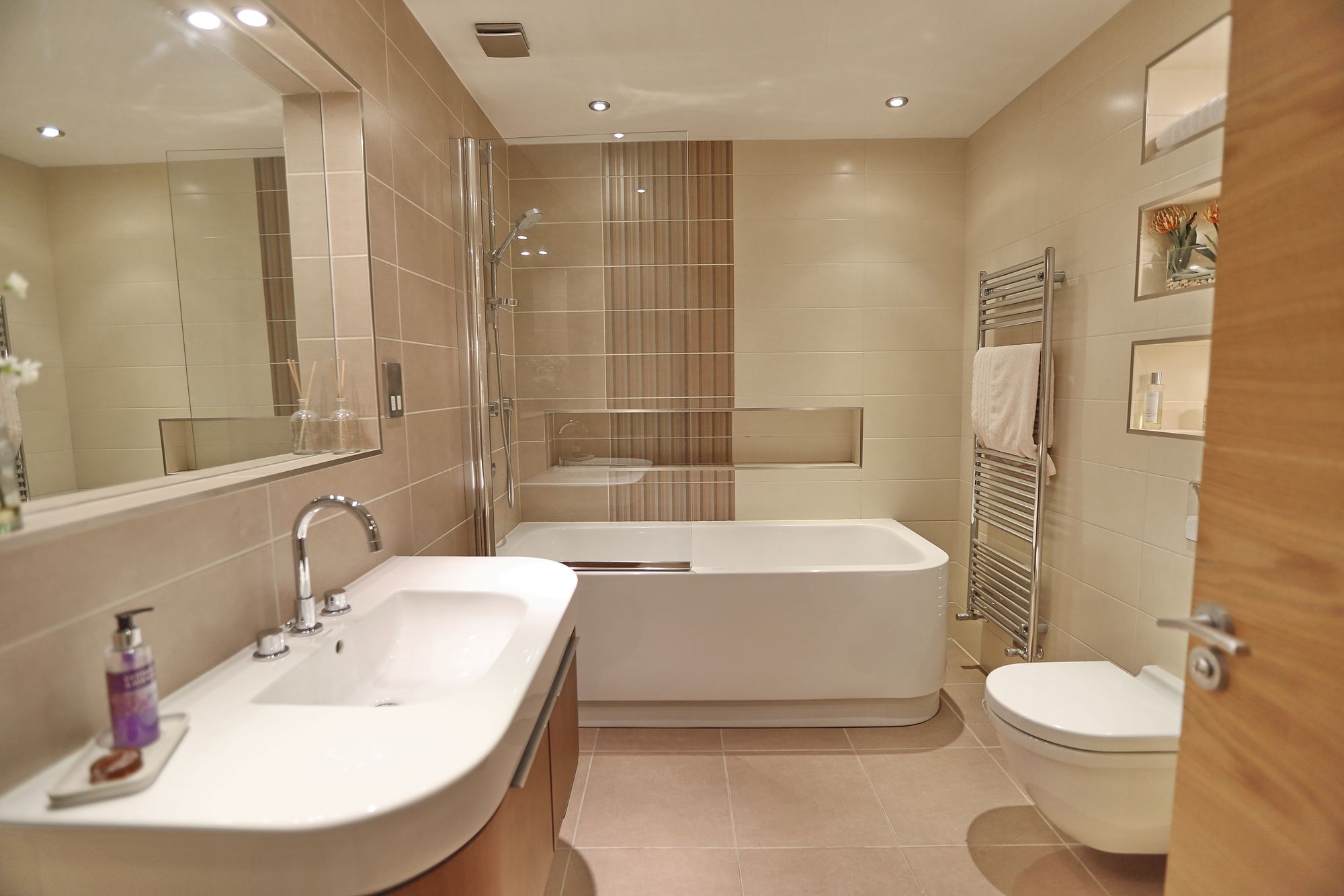 Images for Ringley Chase, Whitefield, M45