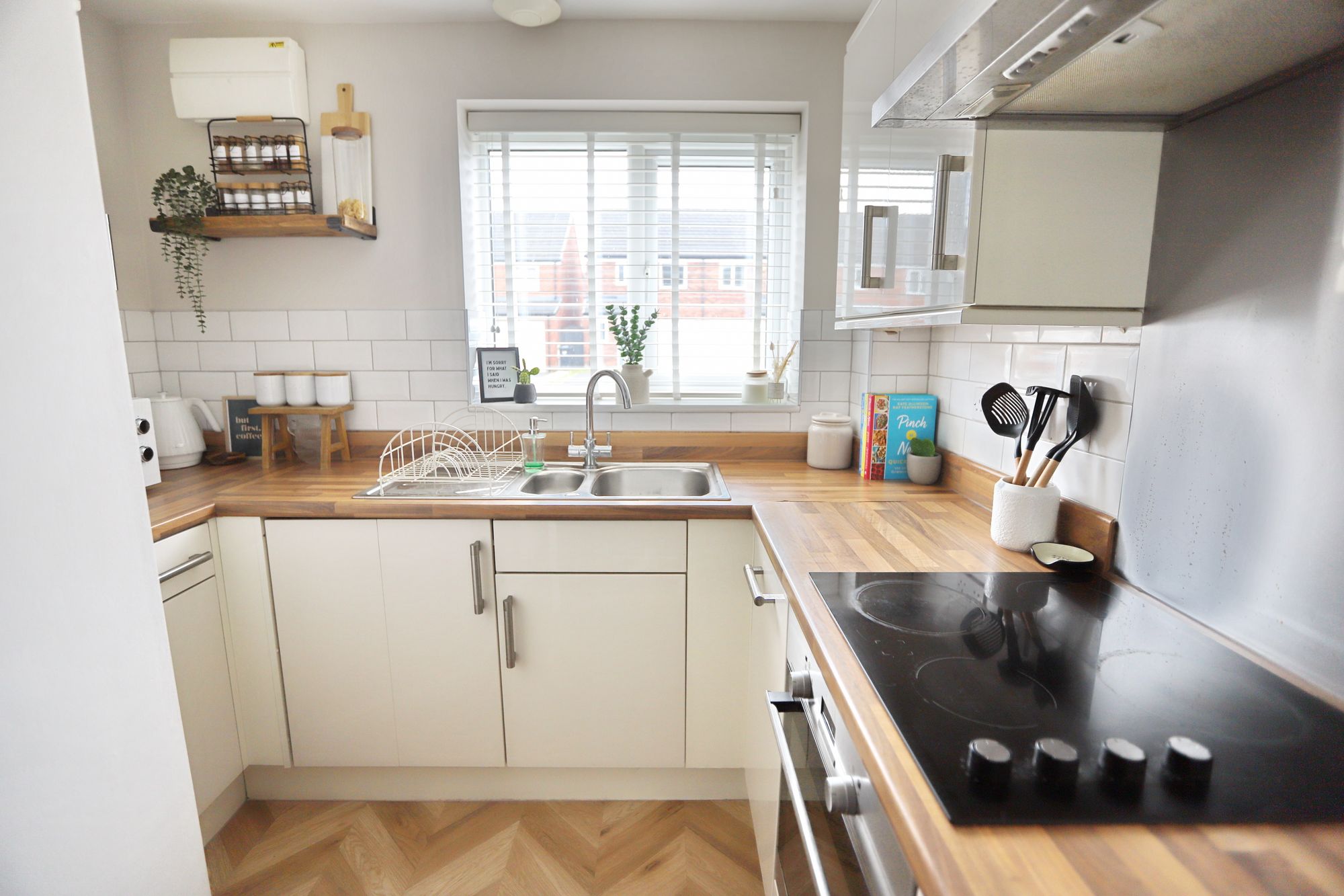 Images for Gate Lane, Radcliffe, M26