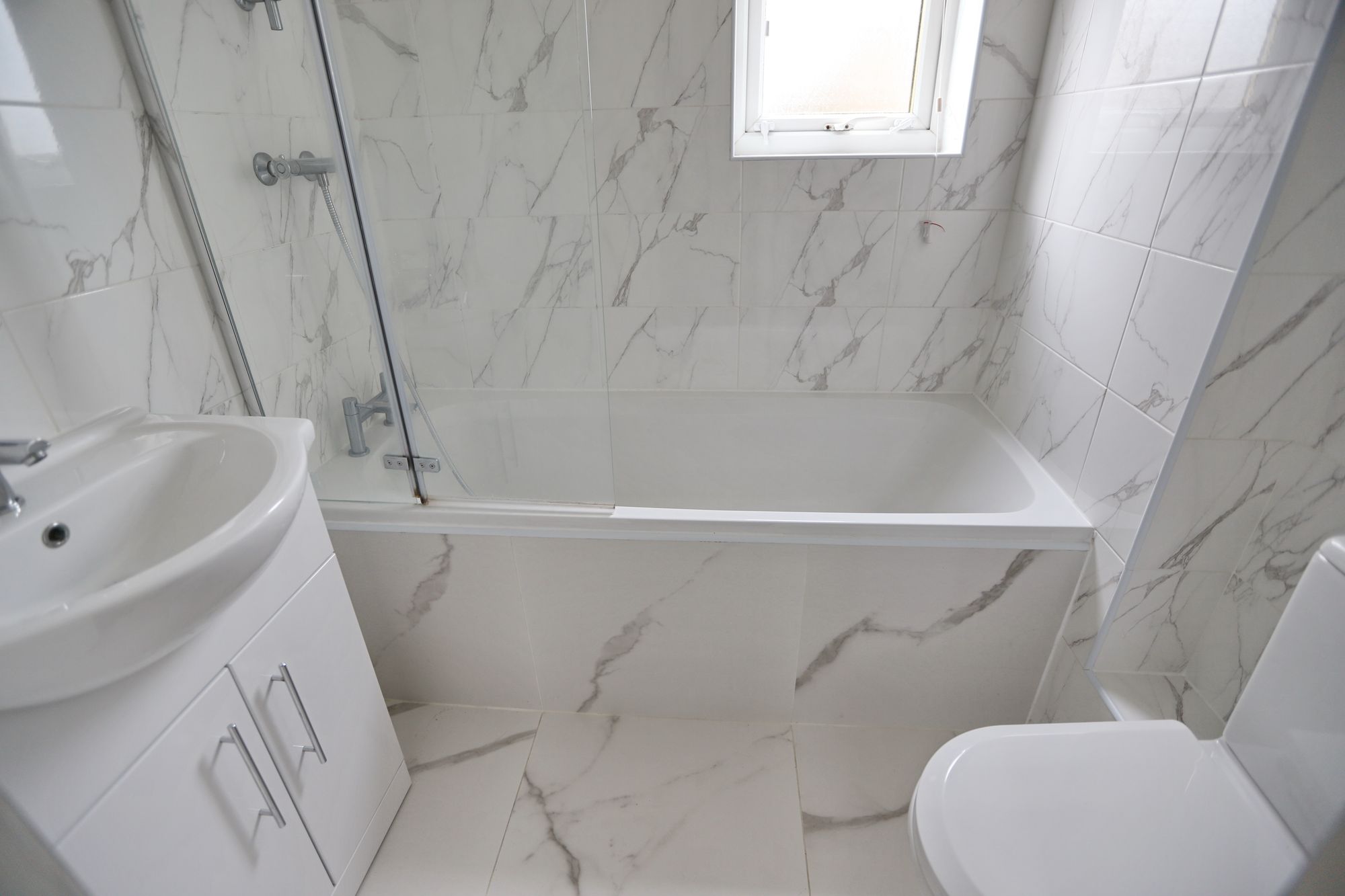 Images for Moss Lane, Whitefield, M45