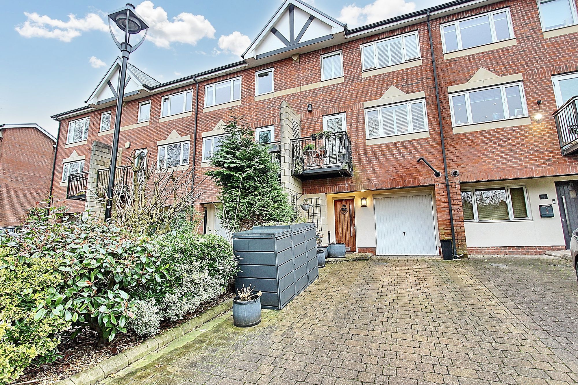 Images for Scholes Lane, Prestwich, M25