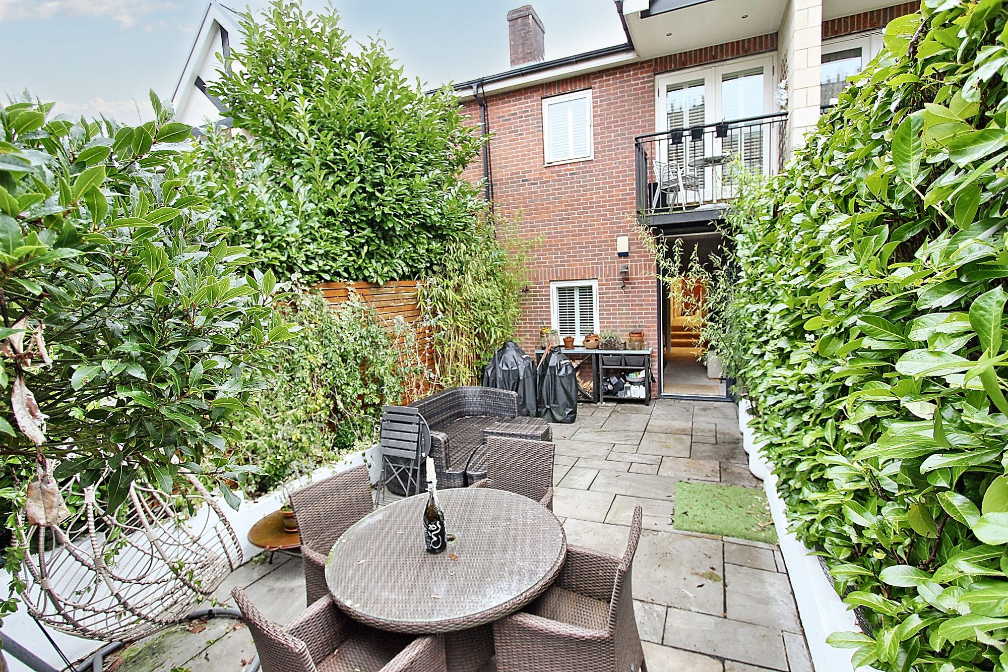 Images for Scholes Lane, Prestwich, M25