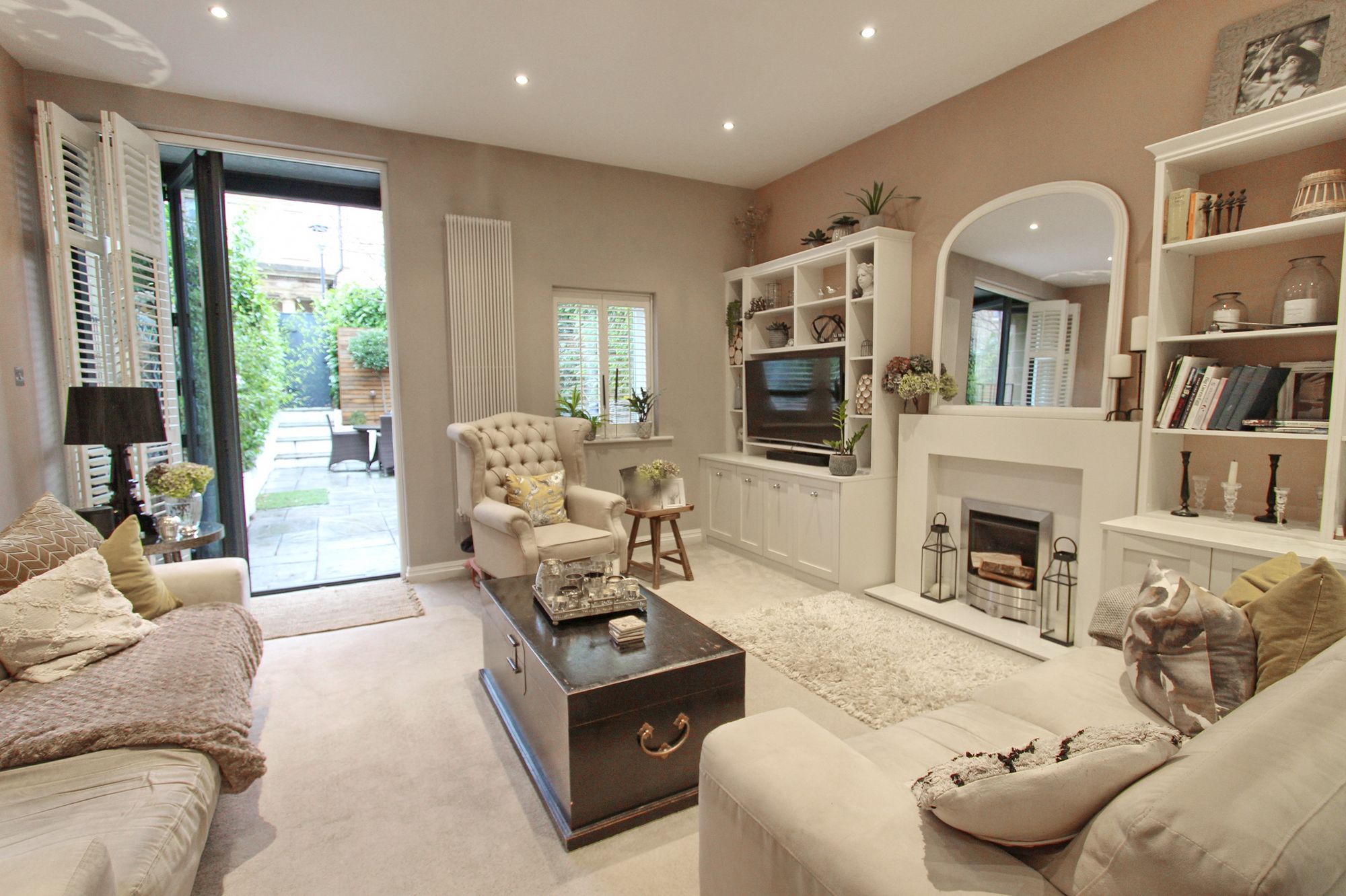 Images for Scholes Lane, Prestwich, M25