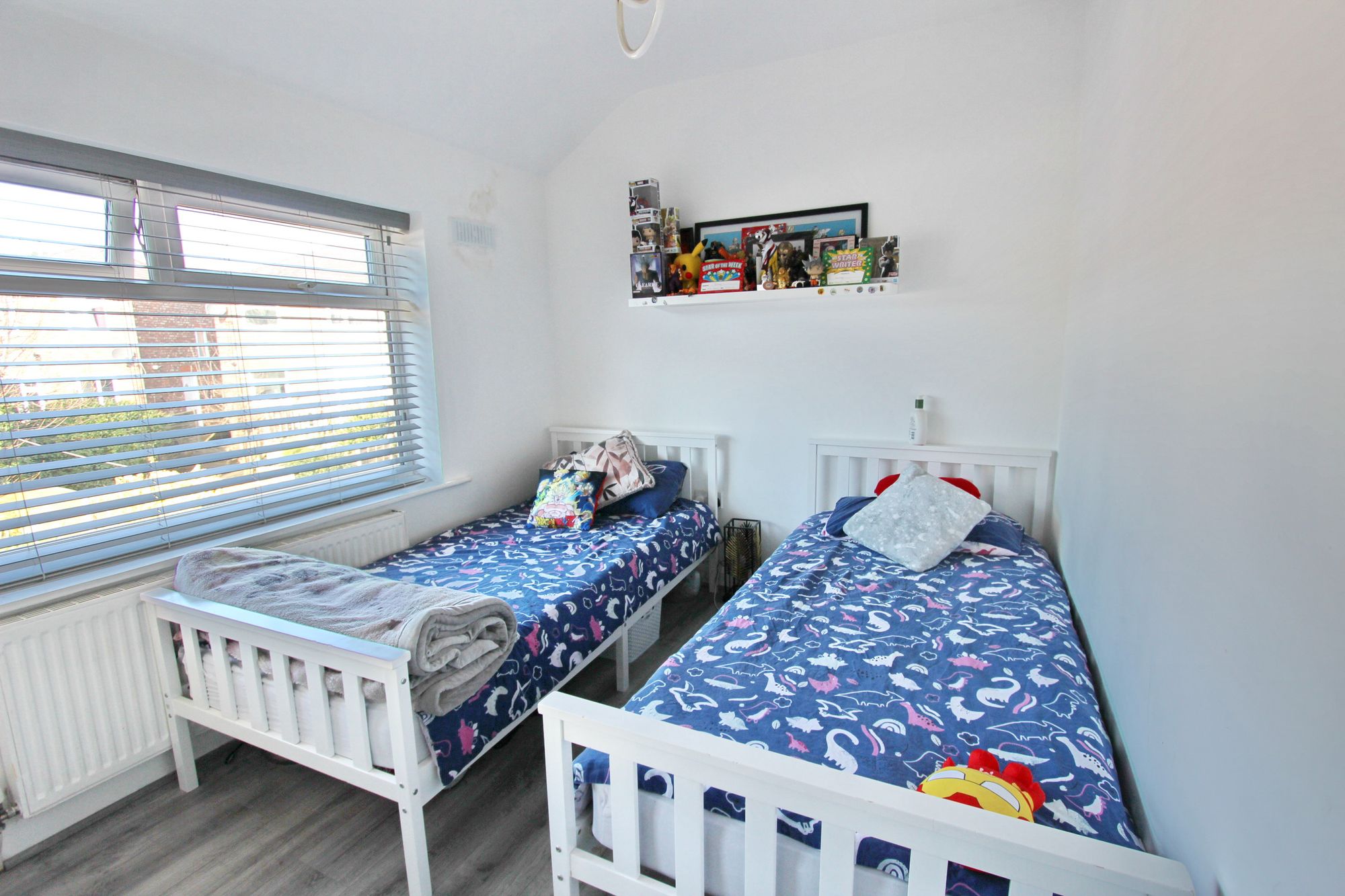 Images for Cotswold Close, Prestwich, M25