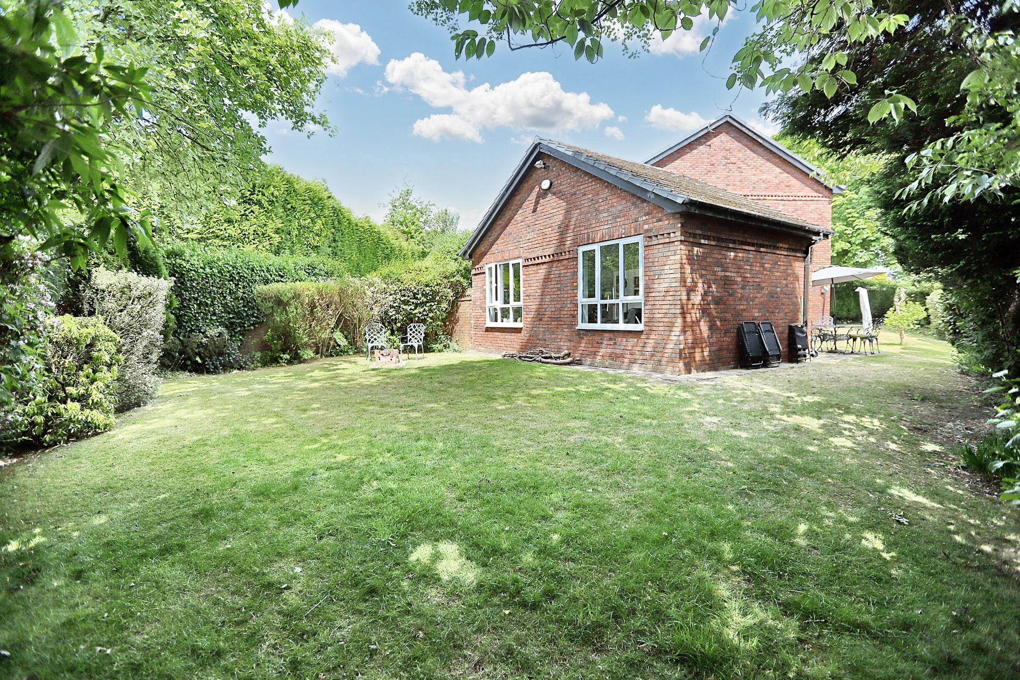 Images for The Spinney, Whitefield, M45