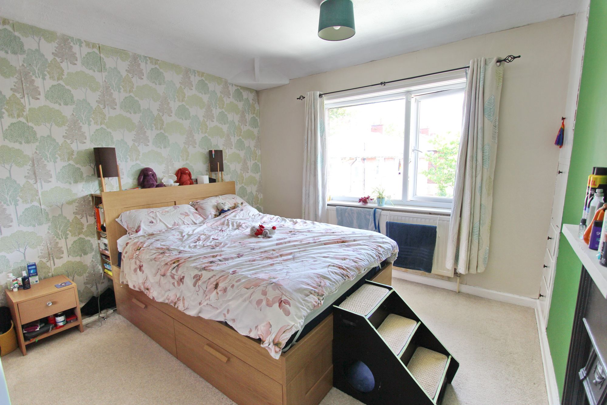 Images for Argyle Avenue, Whitefield, M45