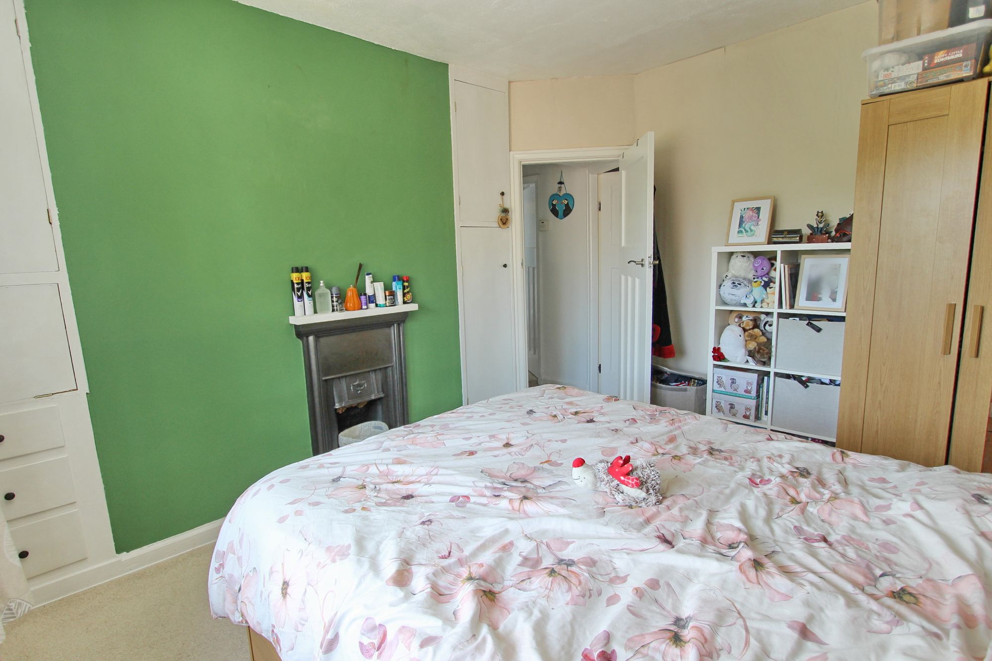 Images for Argyle Avenue, Whitefield, M45