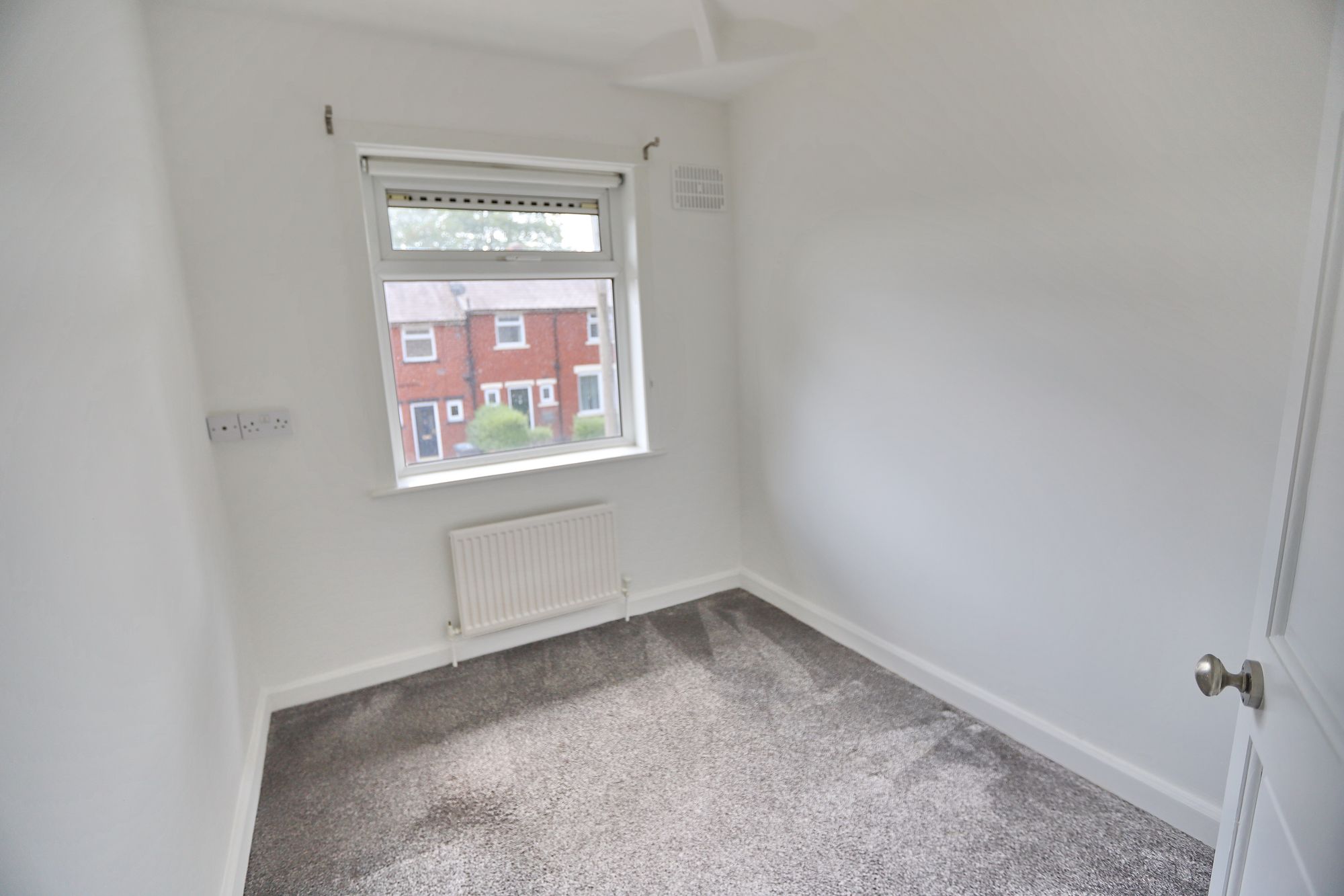 Images for Westminster Avenue, Whitefield, M45