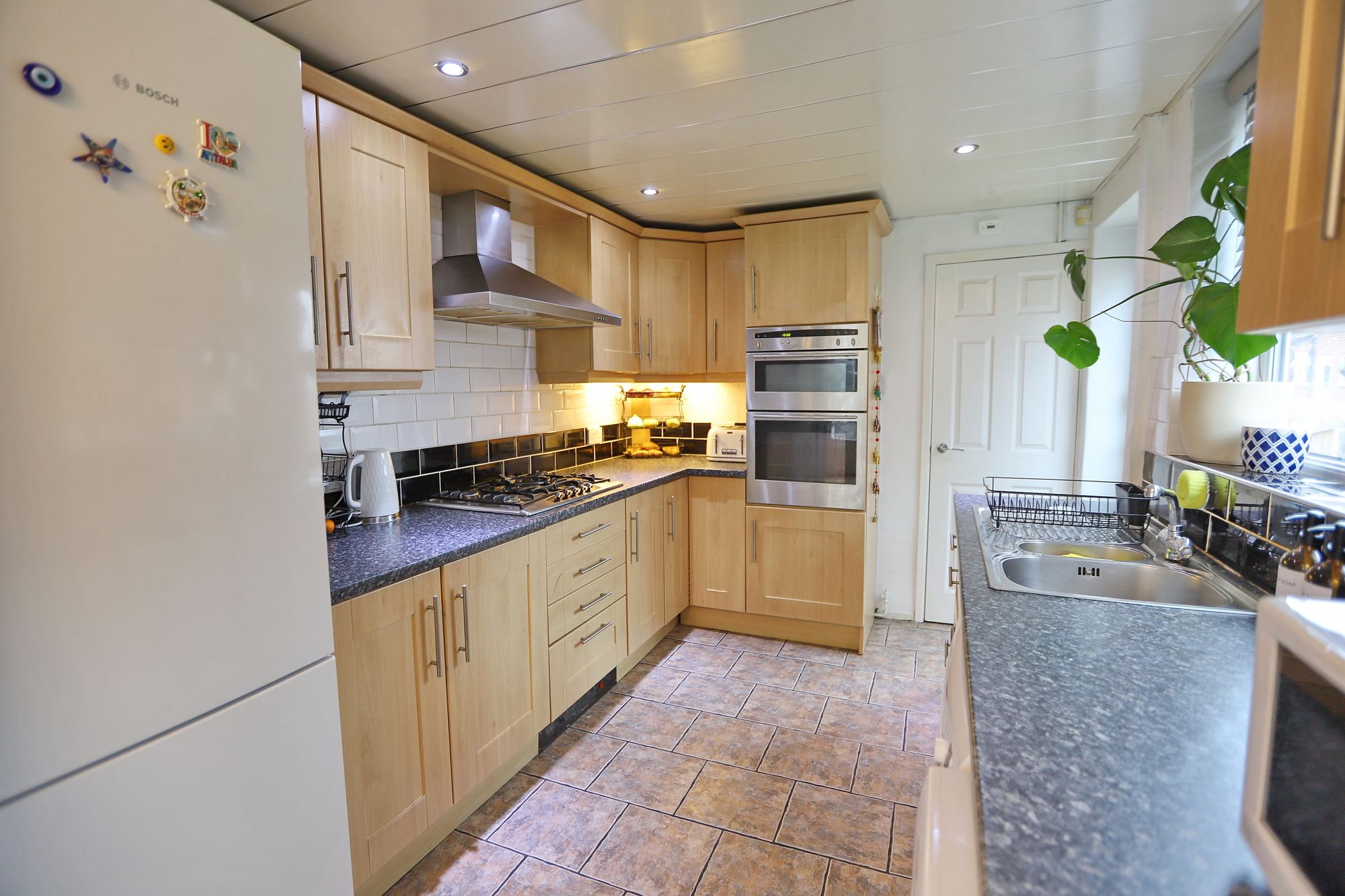 Images for Lindrick Avenue, Whitefield, M45