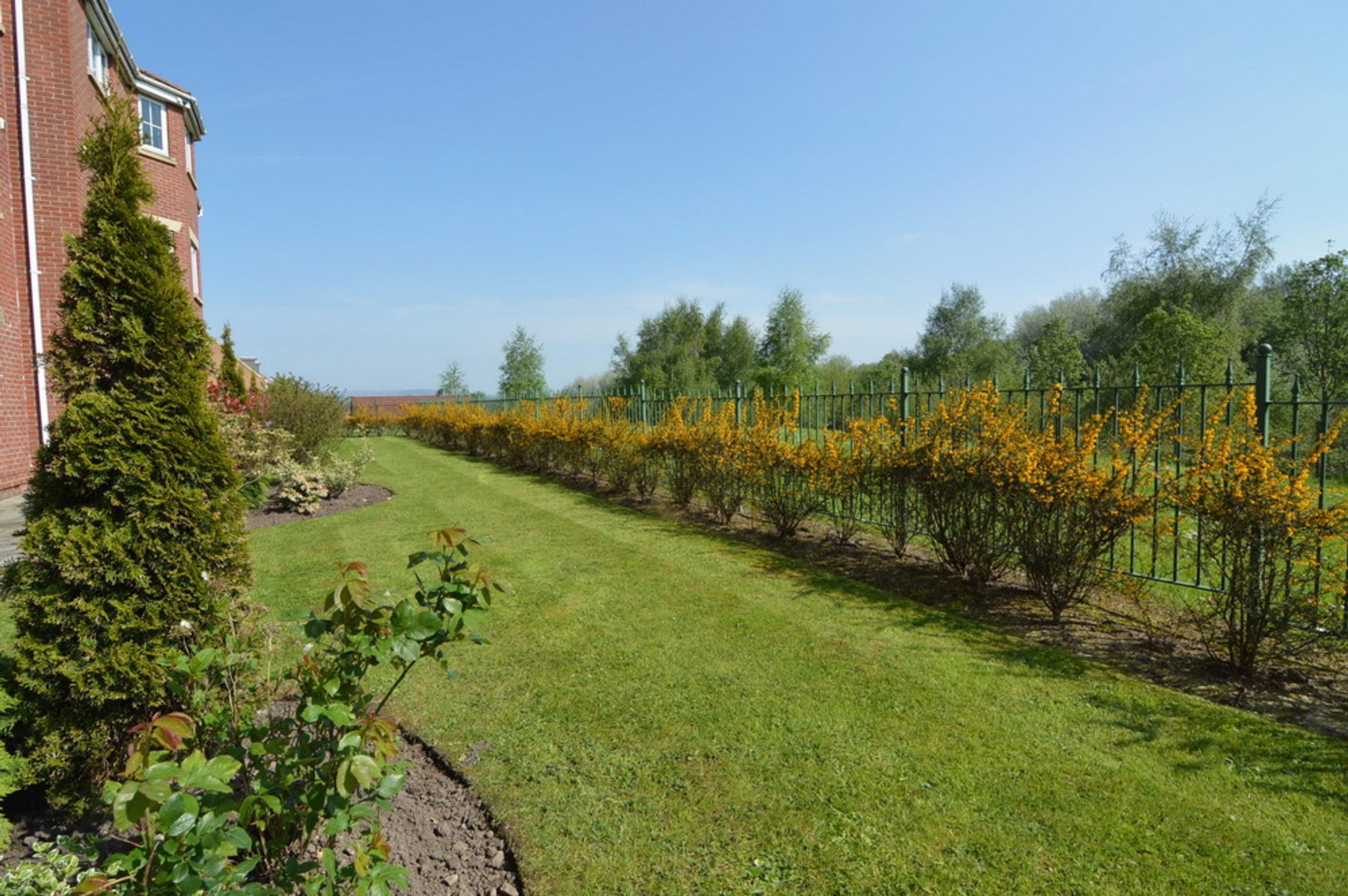 Images for Dingle Close, Radcliffe, M26