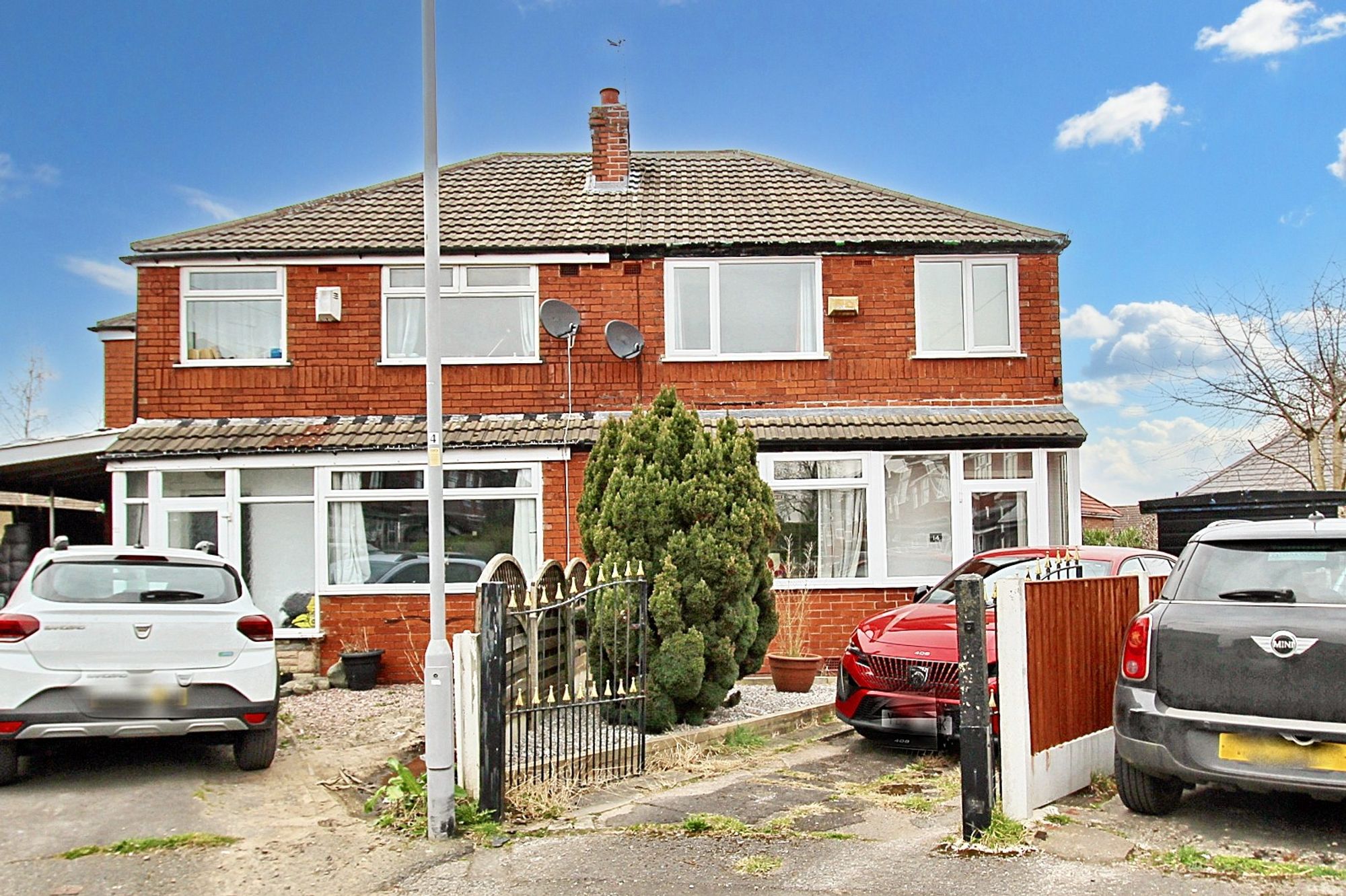 Images for Hilltop Avenue, Whitefield, M45