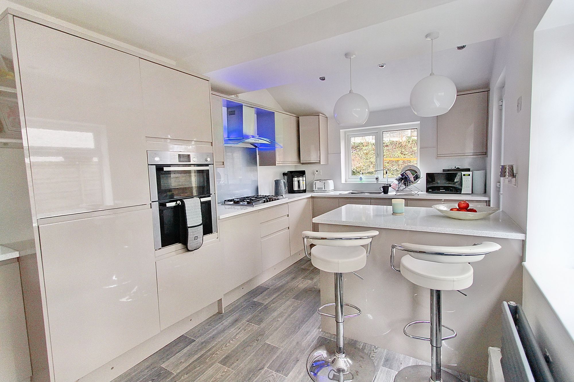 Images for Scholes Lane, Prestwich, M25