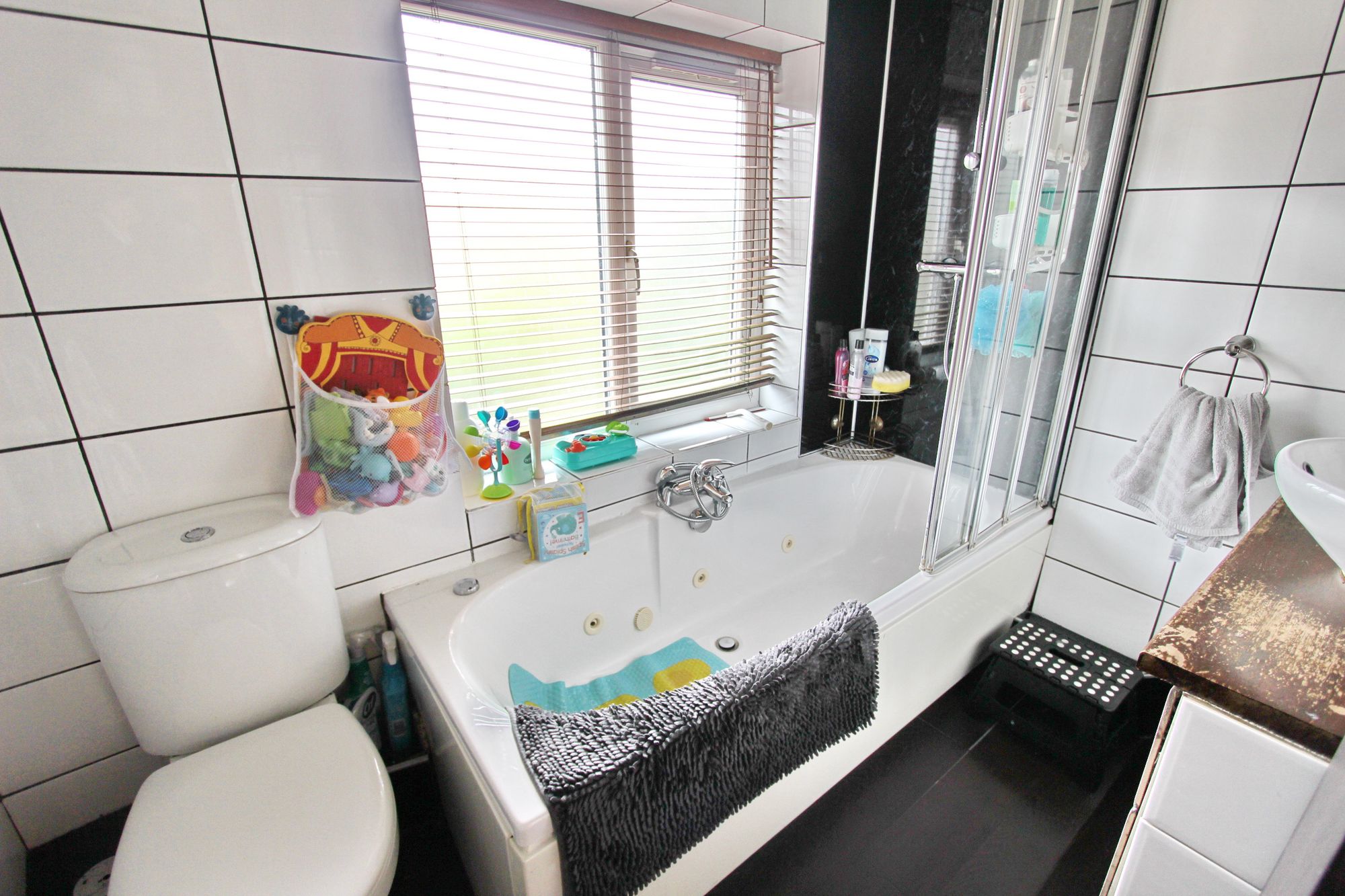 Images for Muirfield Close, Prestwich, M25