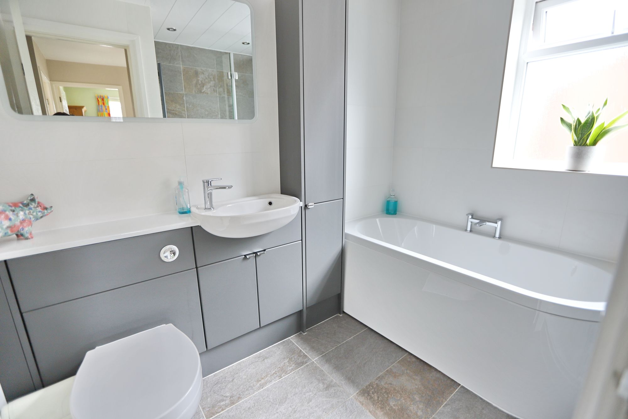 Images for Wingate Drive, Whitefield, M45
