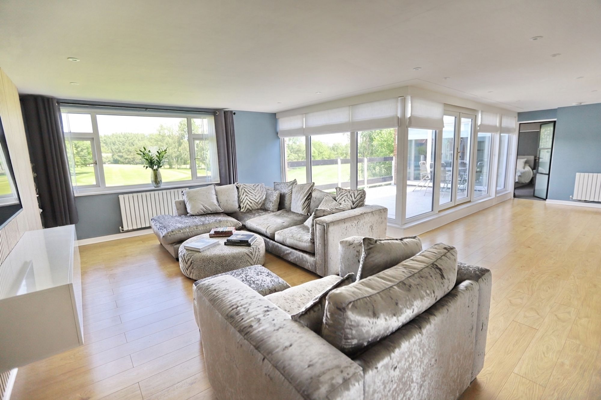 Images for Links View Court, Whitefield, M45