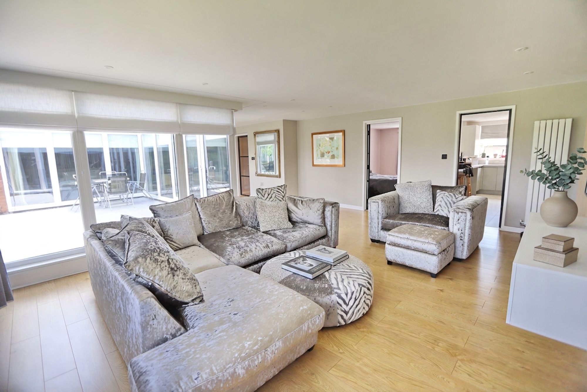 Images for Links View Court, Whitefield, M45