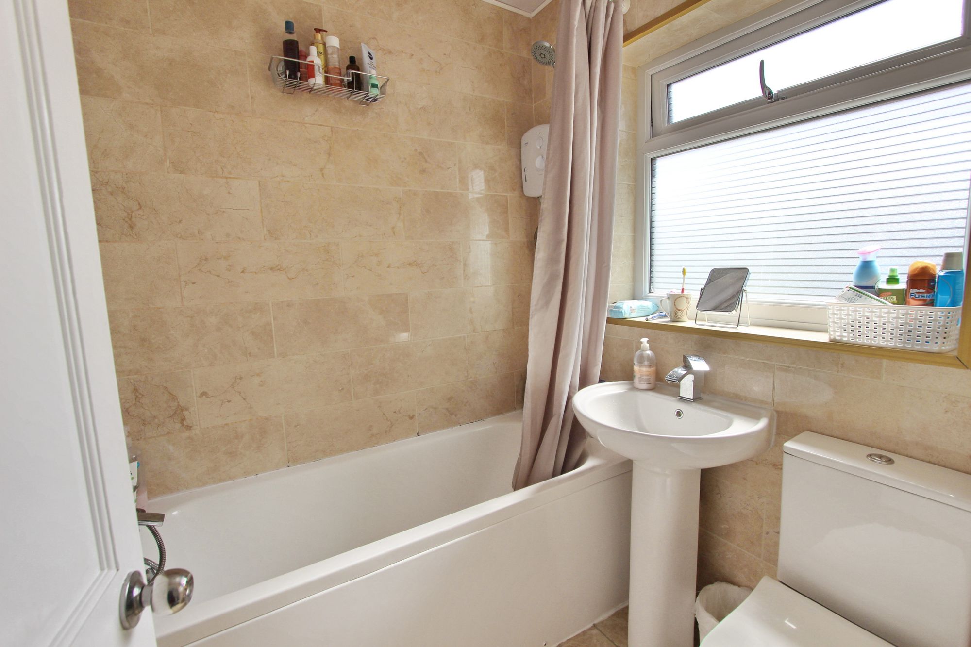 Images for Maple Avenue, Whitefield, M45