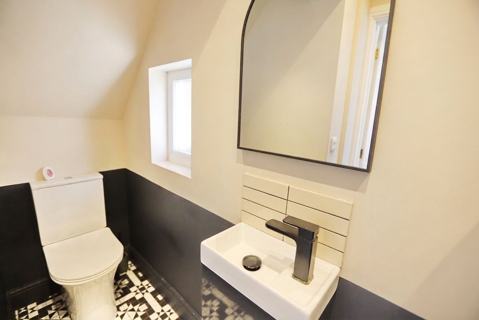 Images for Radcliffe New Road, Whitefield, M45