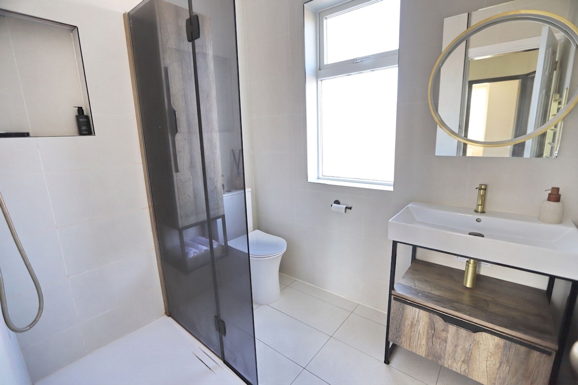 Images for Radcliffe New Road, Whitefield, M45