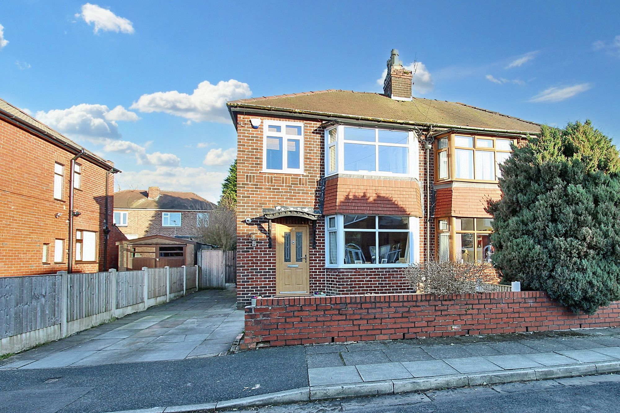 Images for Hillside Avenue, Whitefield, M45