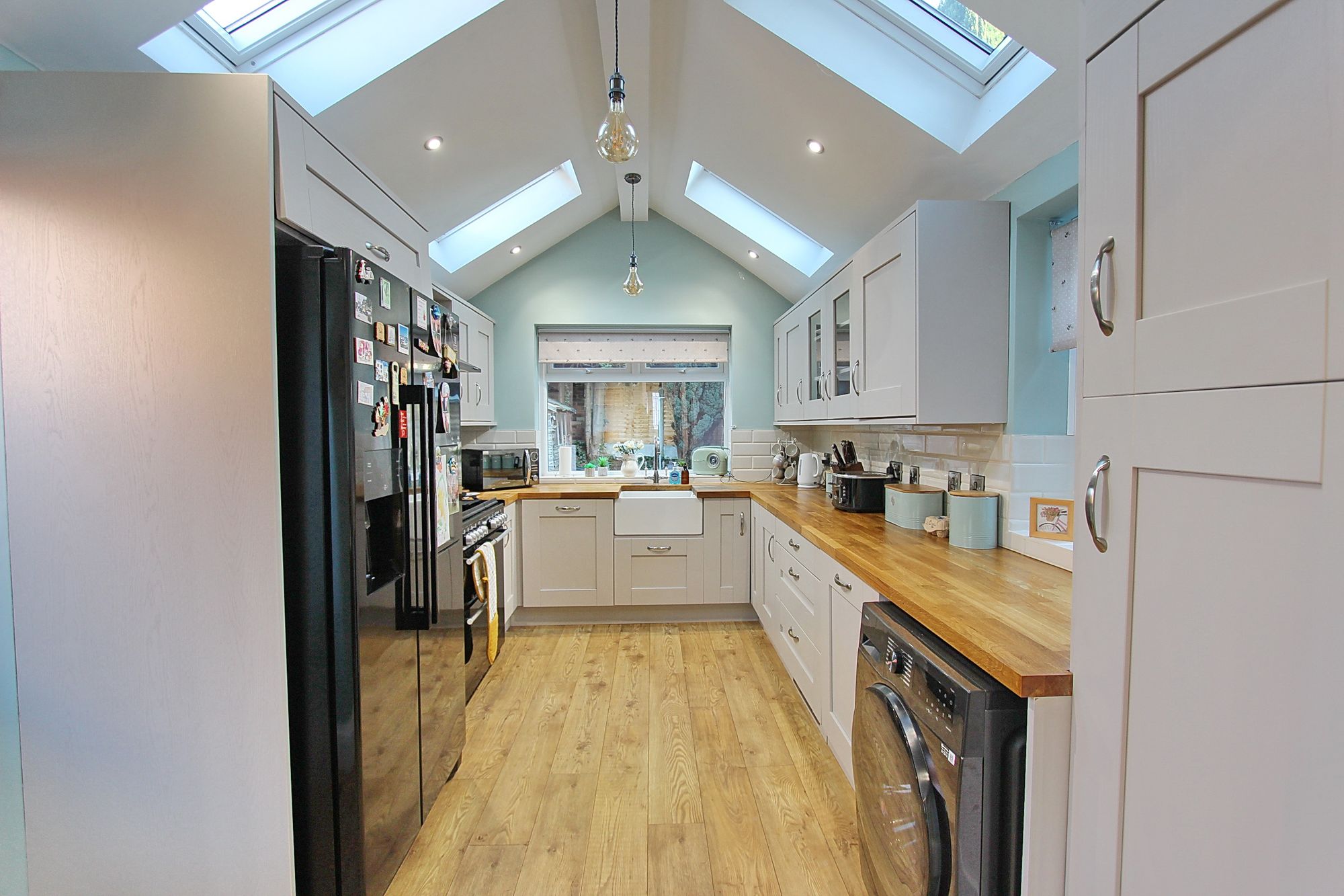 Images for Hillside Avenue, Whitefield, M45