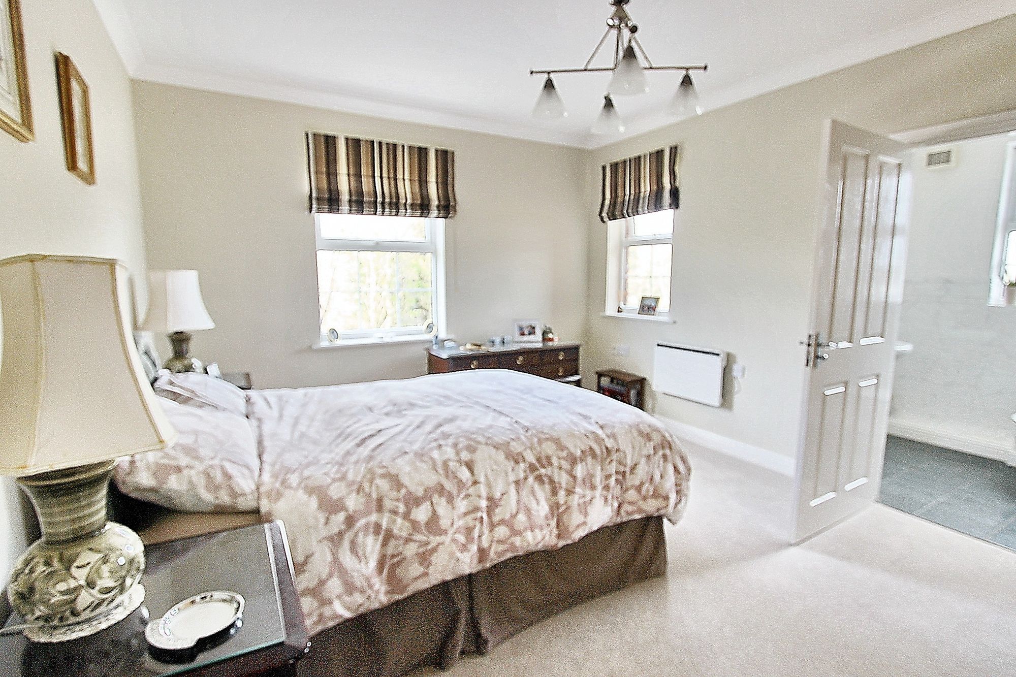 Images for Higher Lane, Whitefield, M45