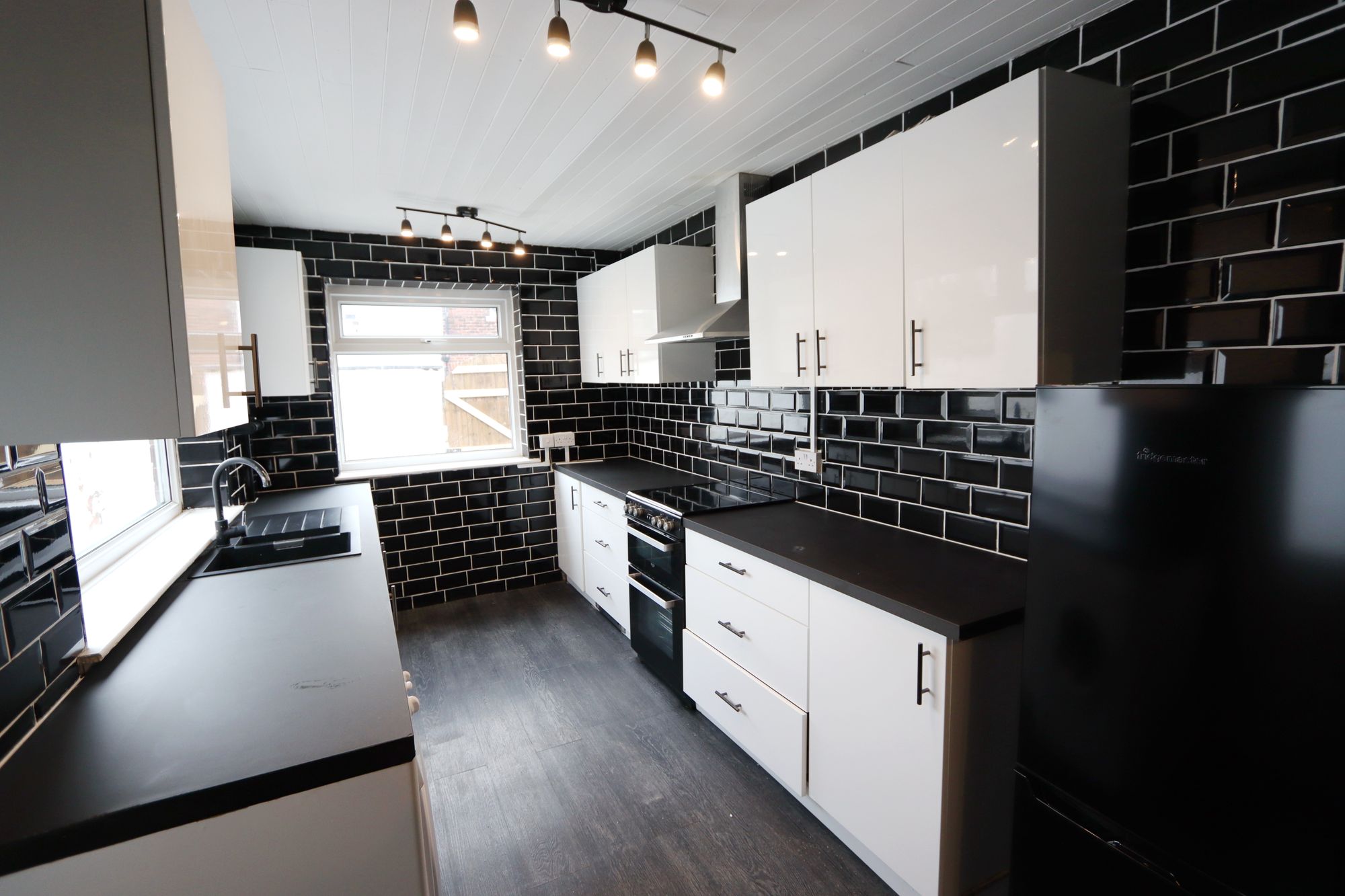 Images for Ducie Street, Whitefield, M45