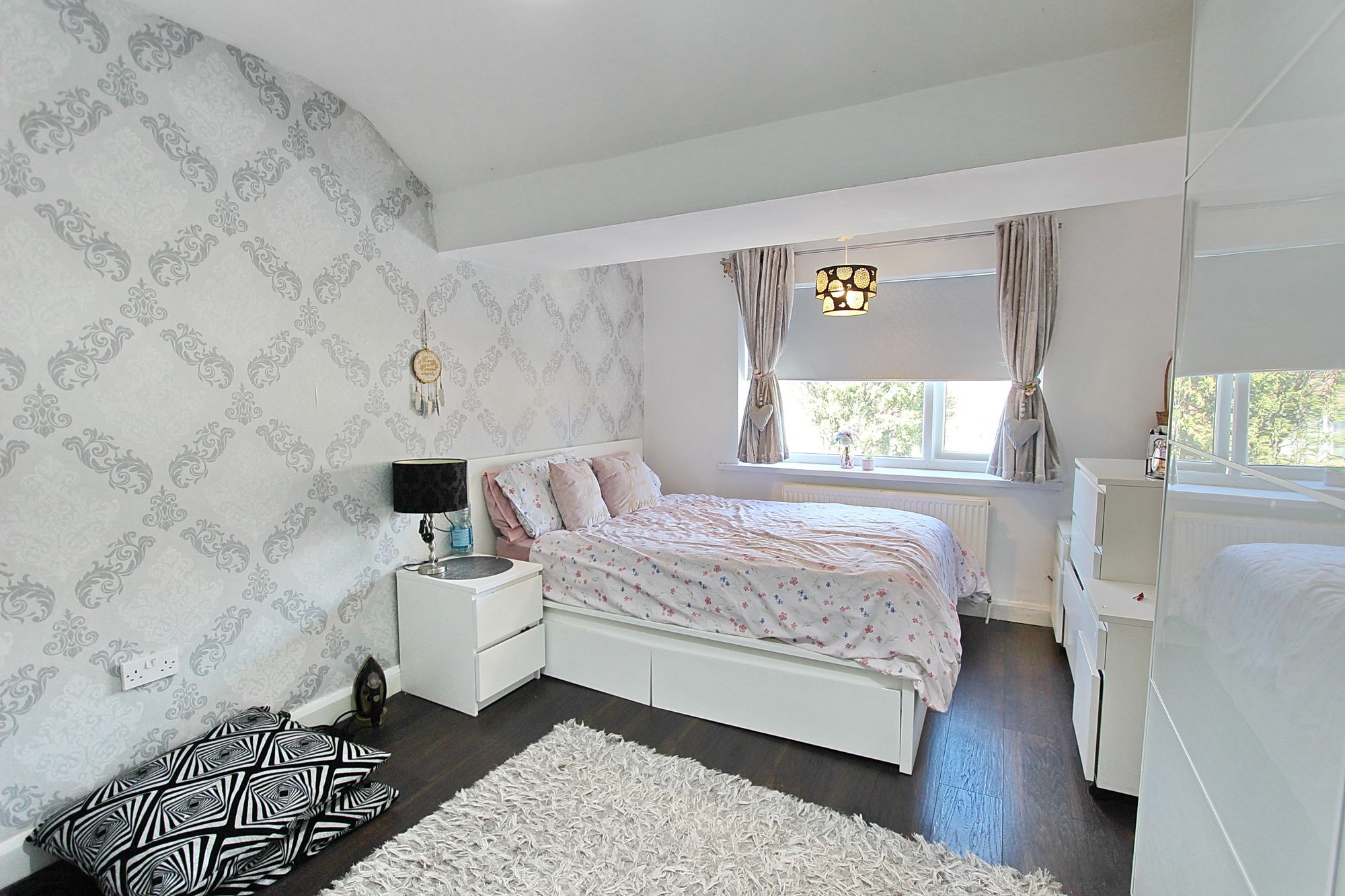 Images for Windsor Avenue, Whitefield, M45
