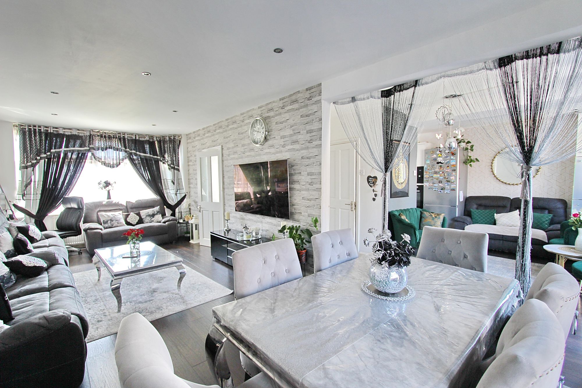 Images for Windsor Avenue, Whitefield, M45