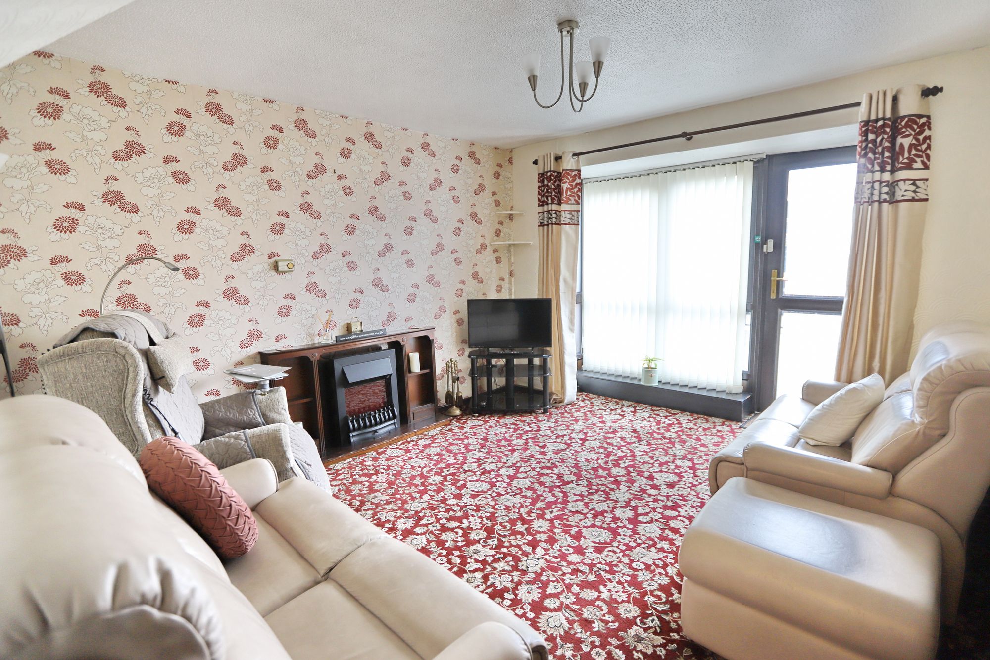 Images for Frankton Road, Whitefield, M45