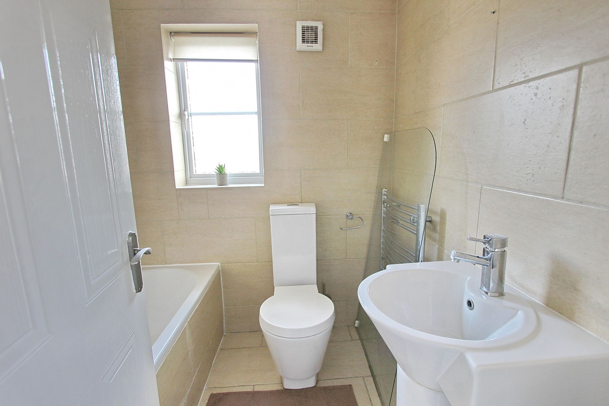 Images for Glenwood Close, Radcliffe, M26