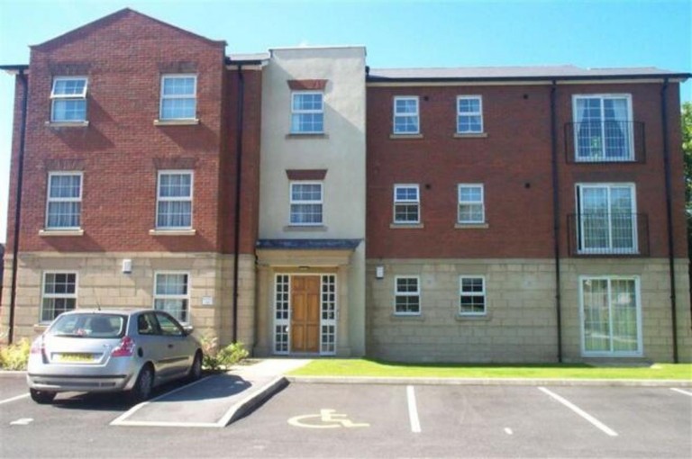 View Full Details for Higher Lane, Whitefield, M45