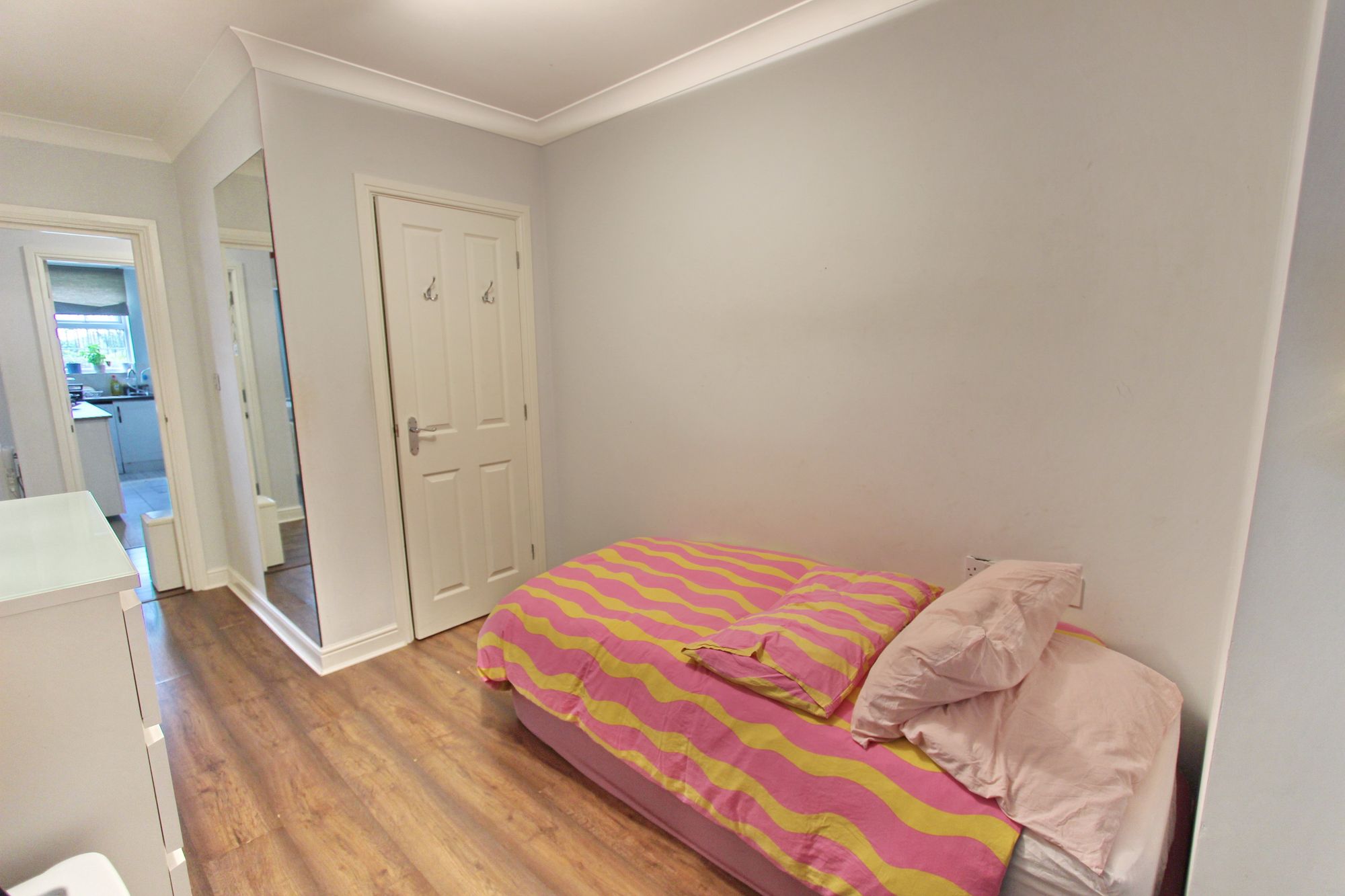 Images for Higher Lane, Whitefield, M45