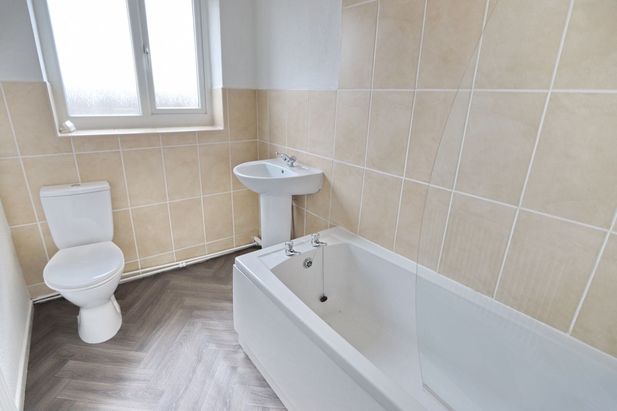 Images for Hawkstone Avenue, Whitefield, M45