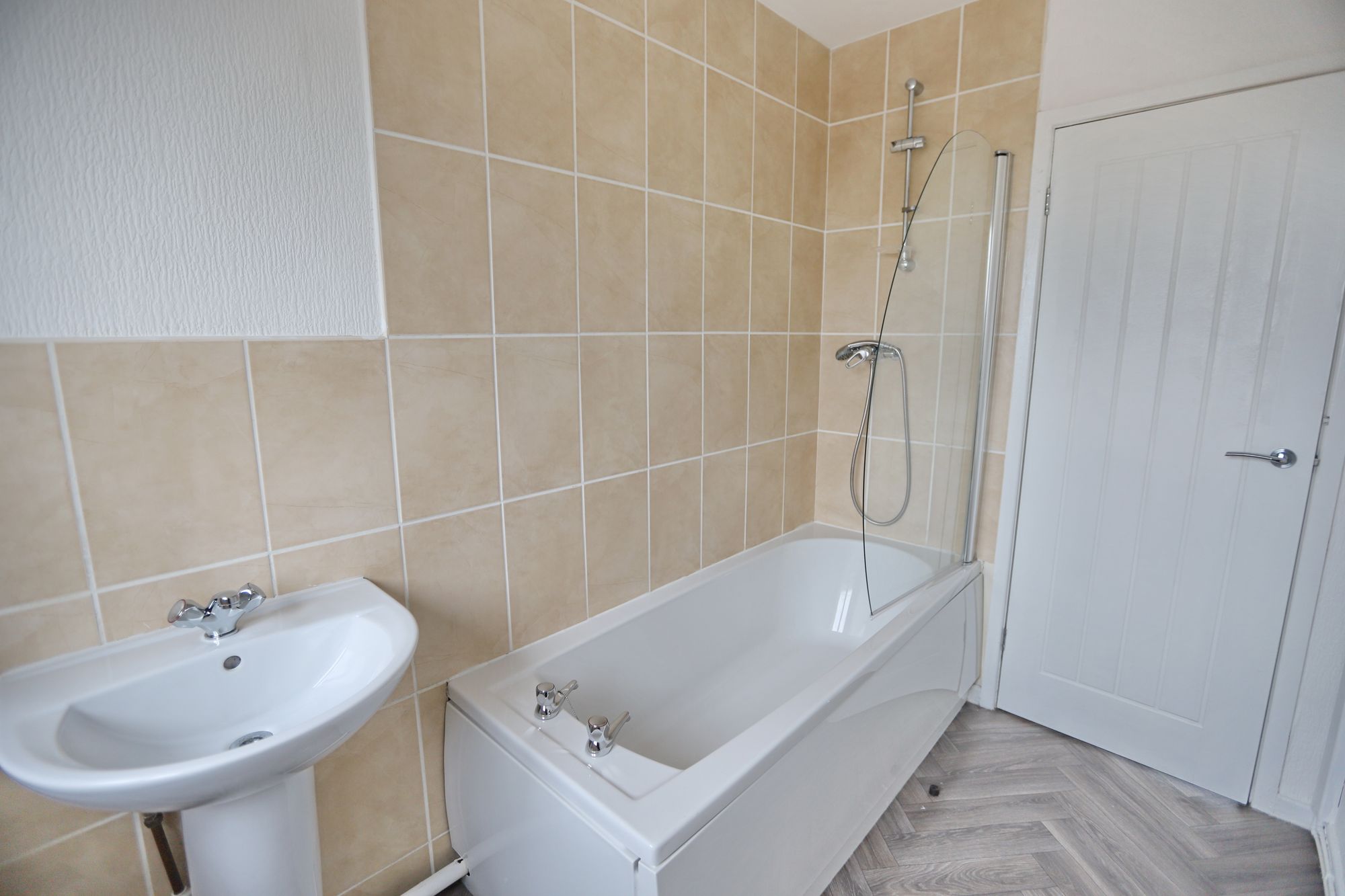 Images for Hawkstone Avenue, Whitefield, M45