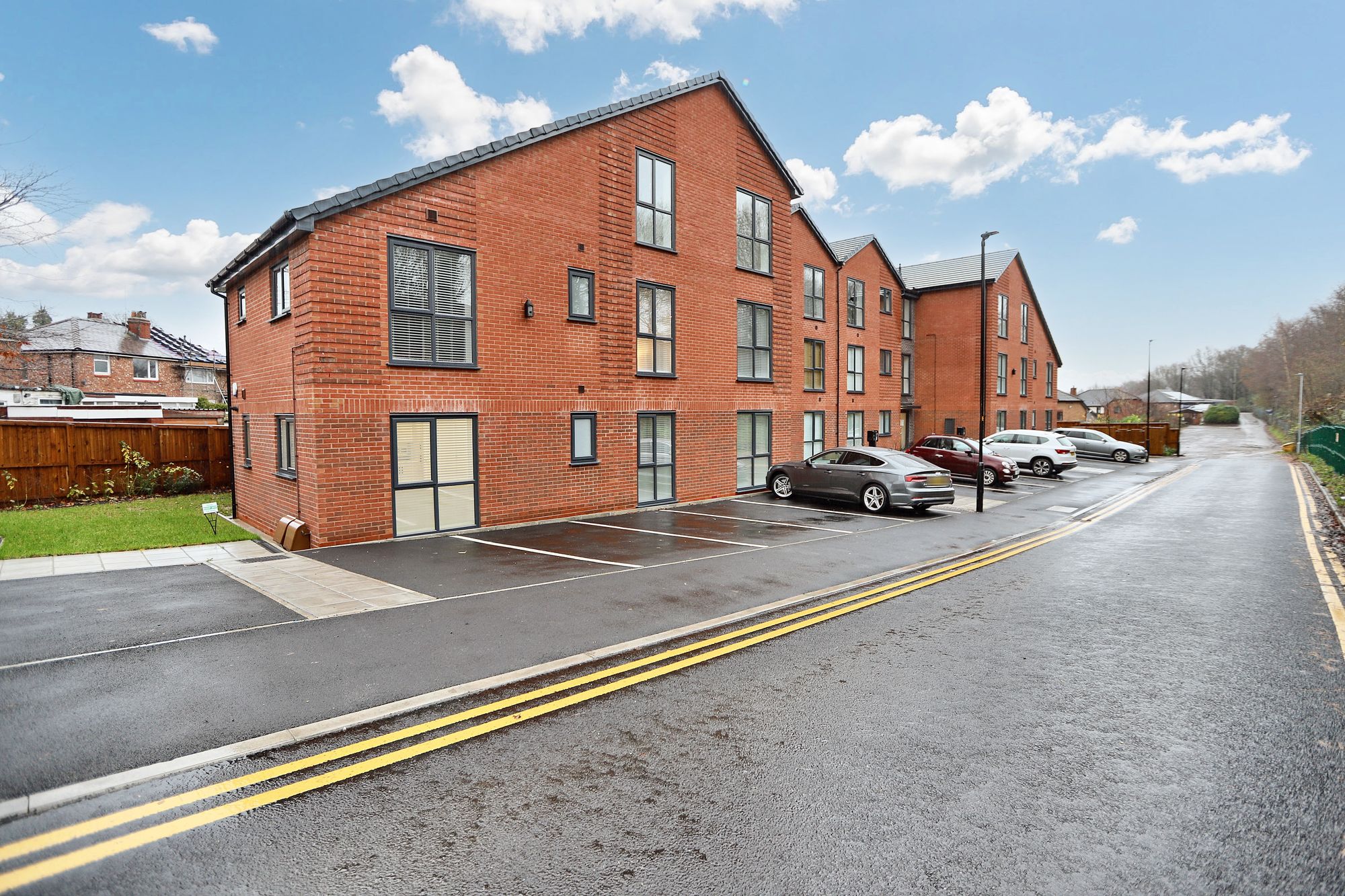 Images for Prestwich, M25