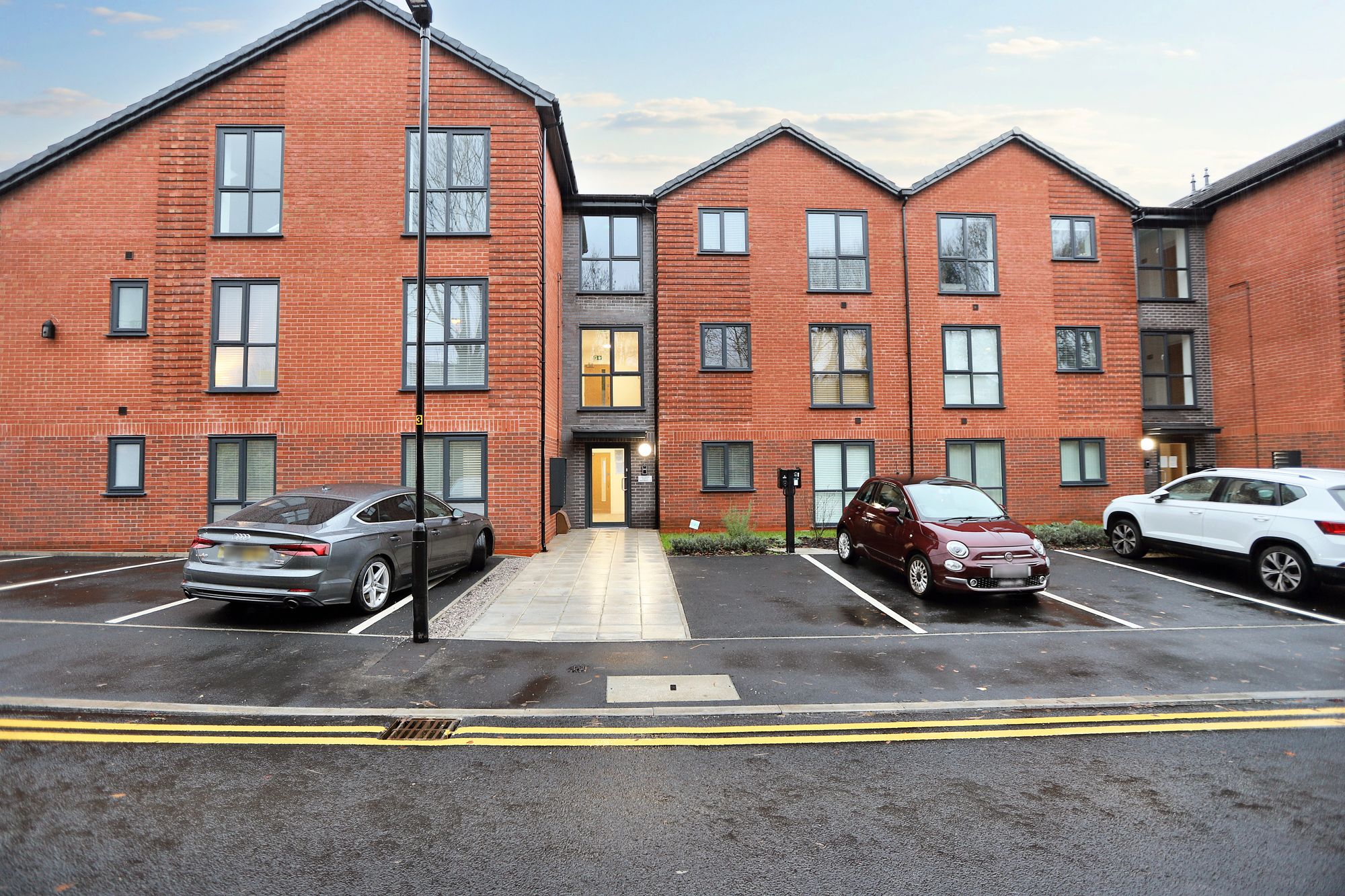 Images for Prestwich, M25