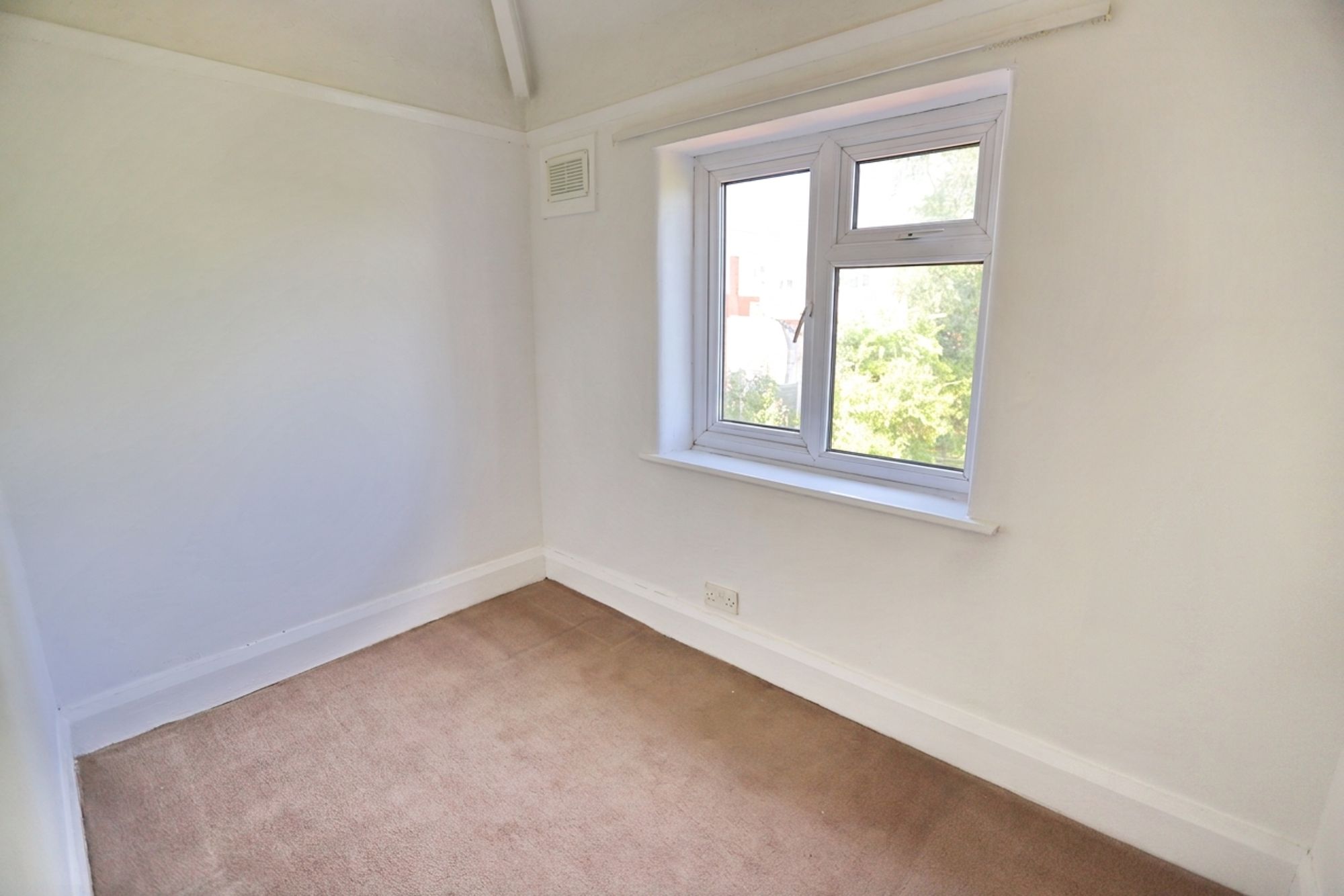 Images for Silverdale Avenue, Prestwich, M25