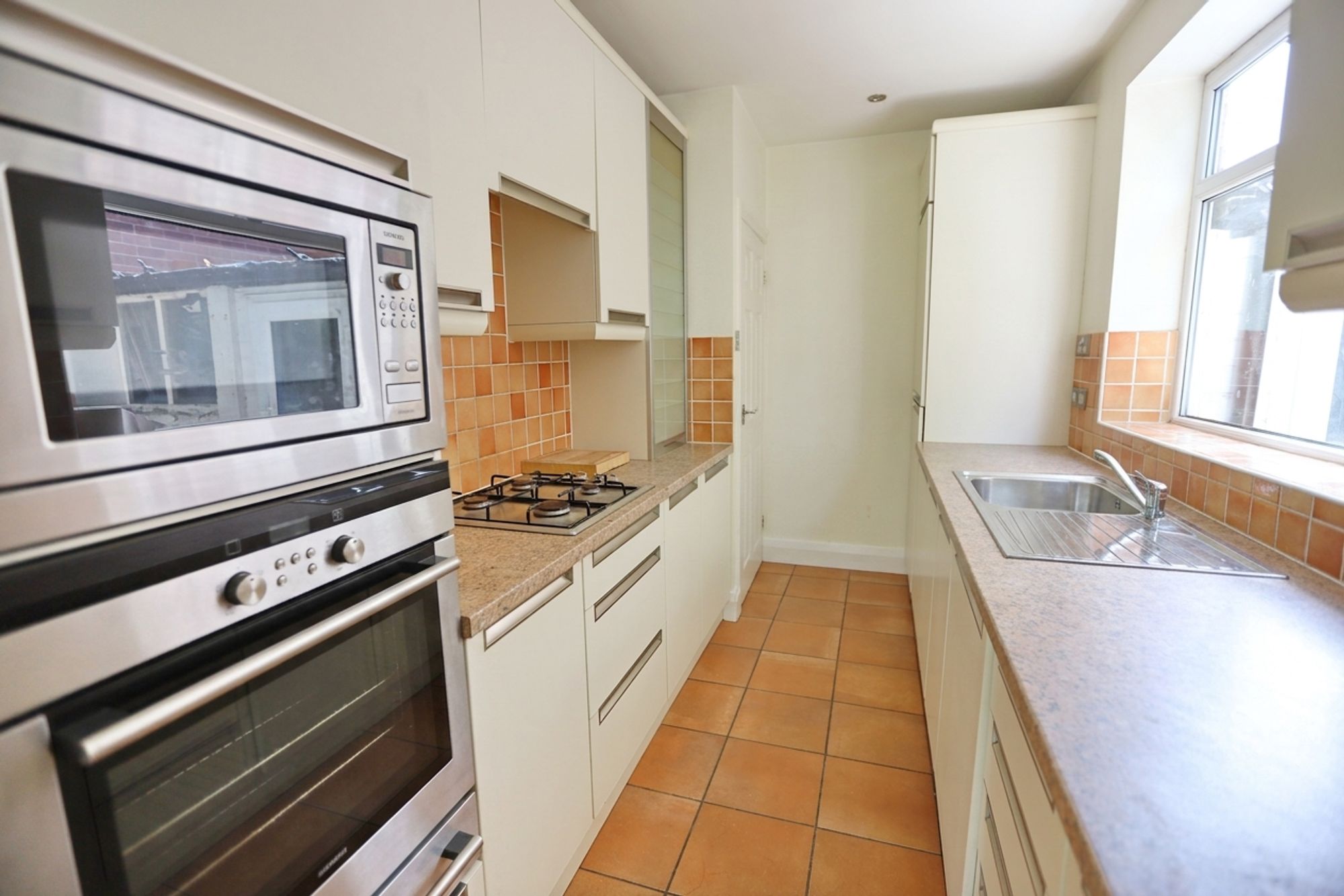 Images for Silverdale Avenue, Prestwich, M25