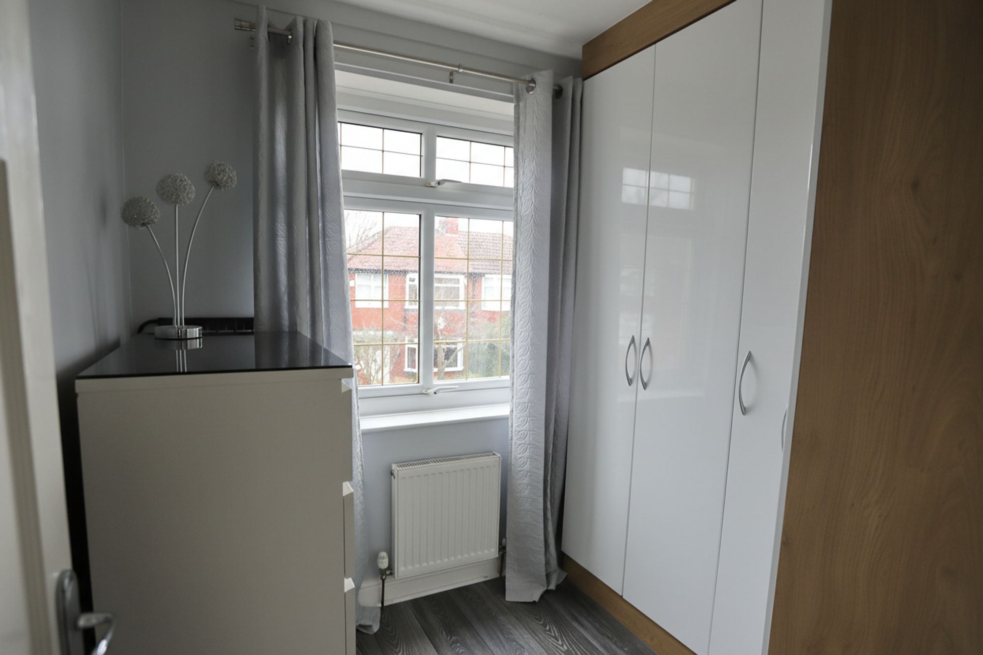 Images for Pine Avenue, Whitefield, M45