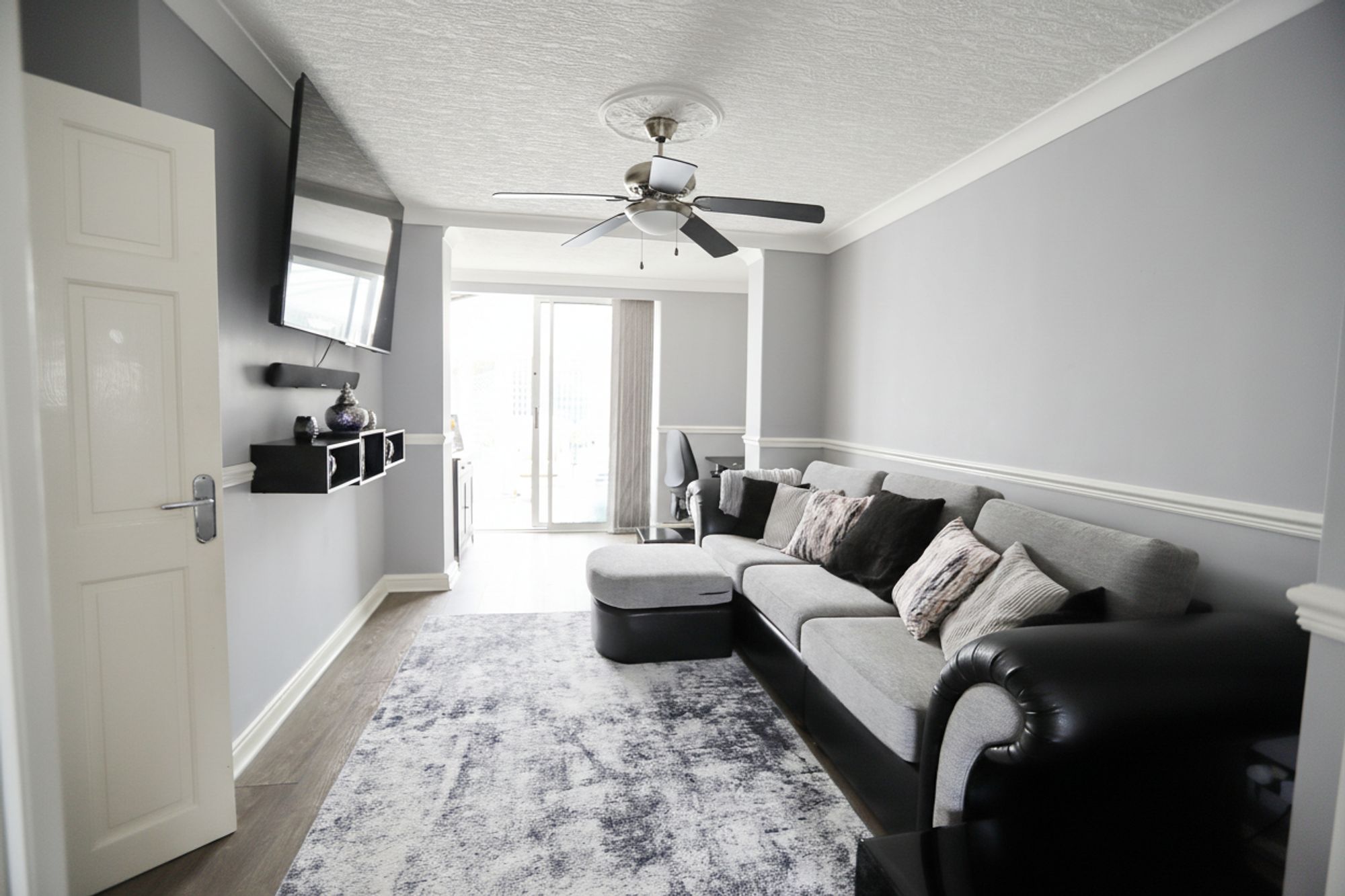 Images for Pine Avenue, Whitefield, M45