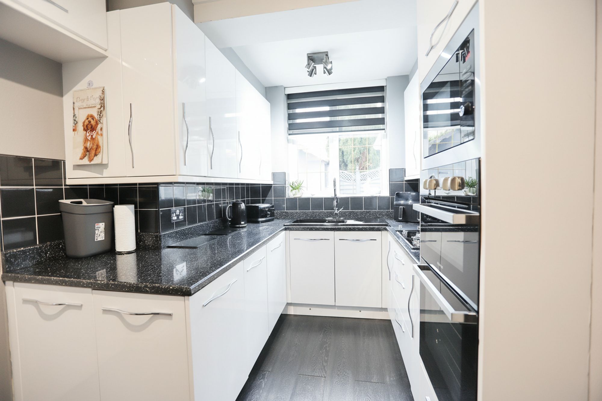 Images for Pine Avenue, Whitefield, M45