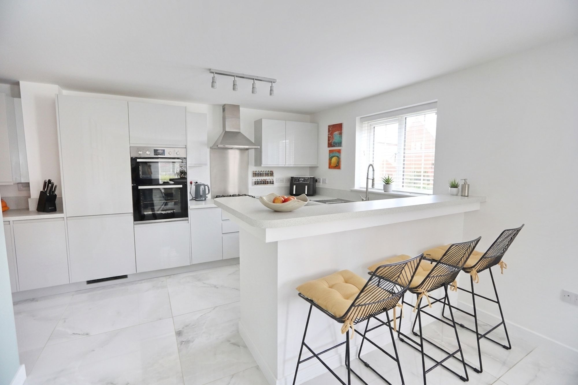 Images for Greenside Avenue, Prestwich, M25