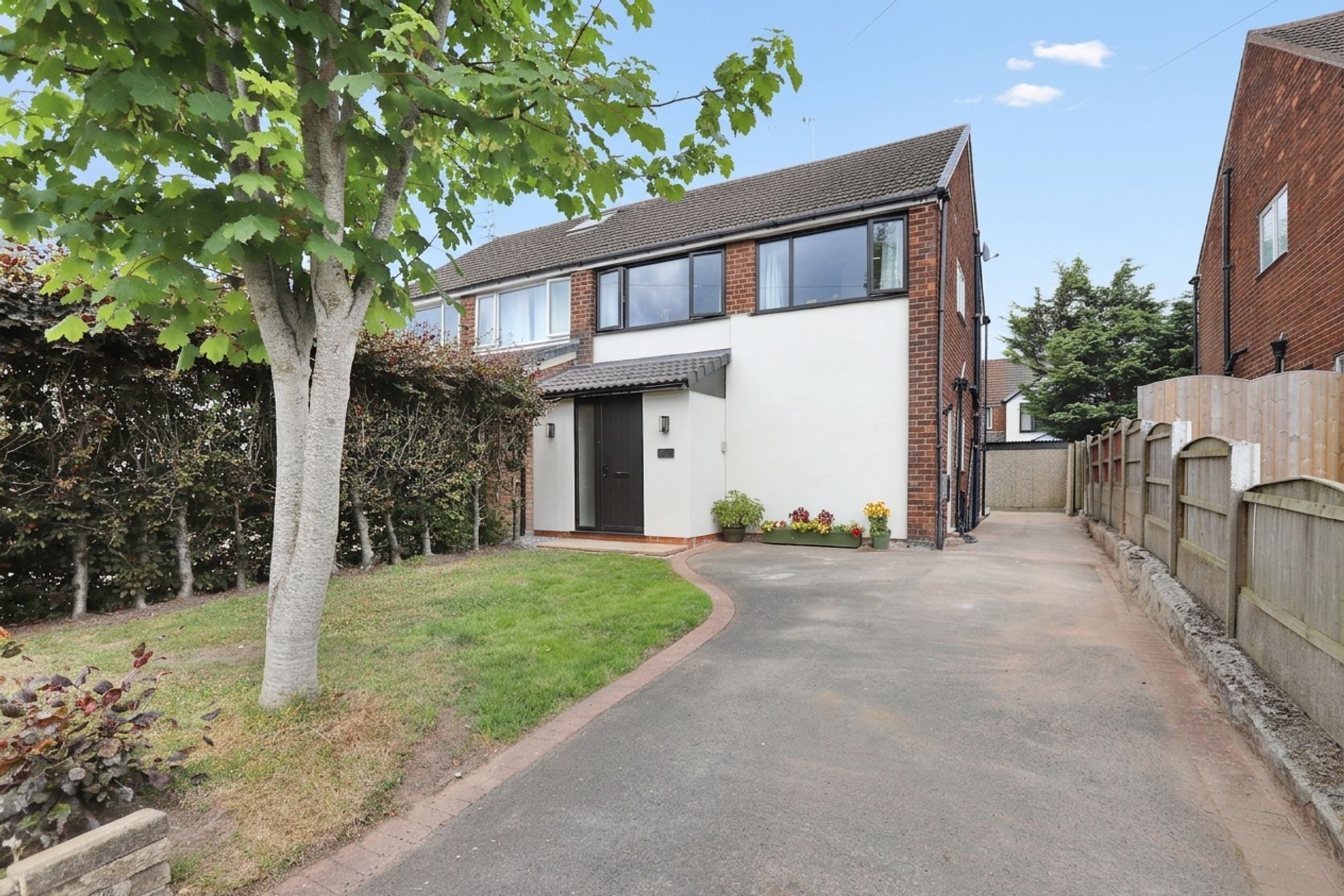 Images for Lindrick Avenue, Whitefield, M45