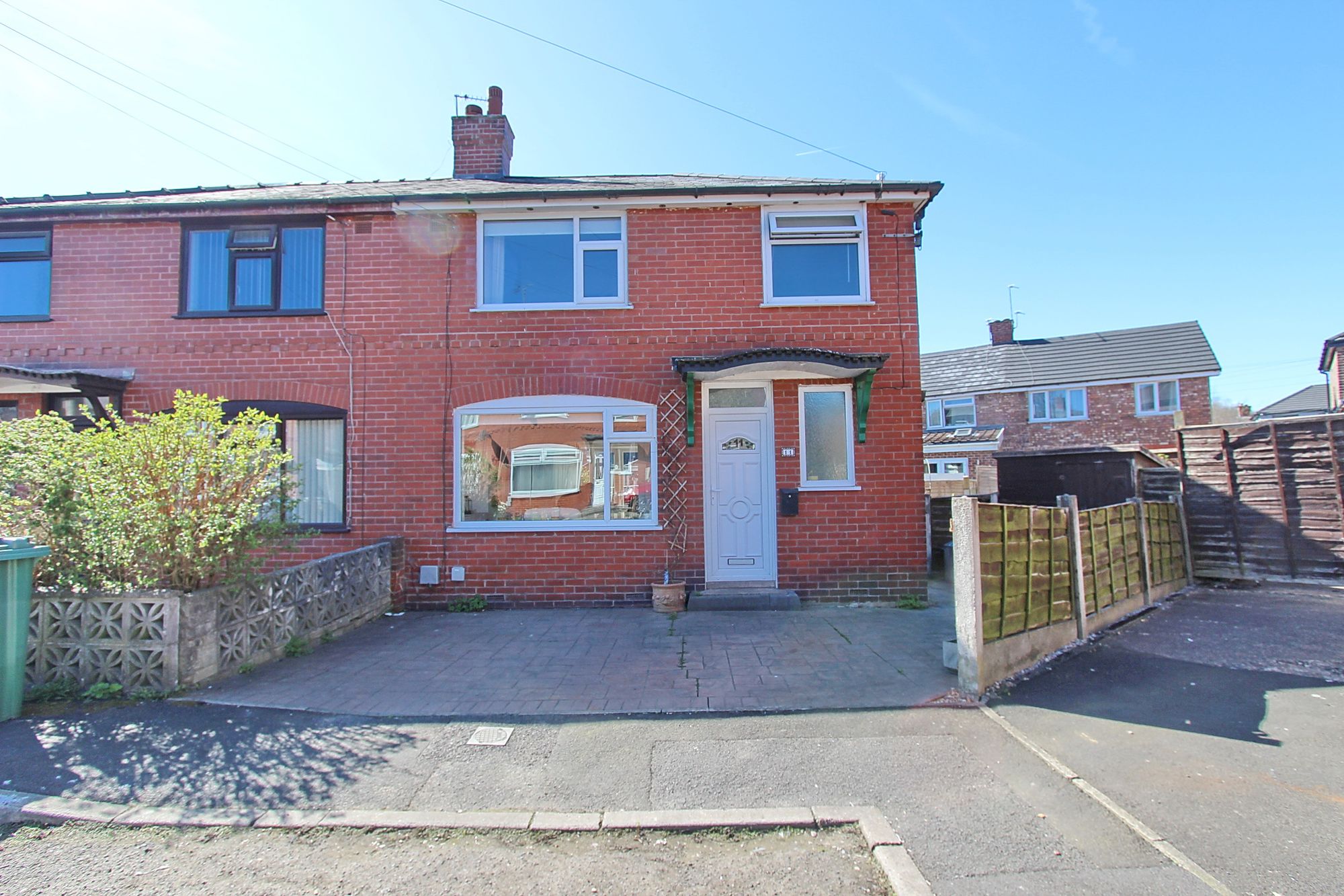 Images for Cotswold Close, Prestwich, M25