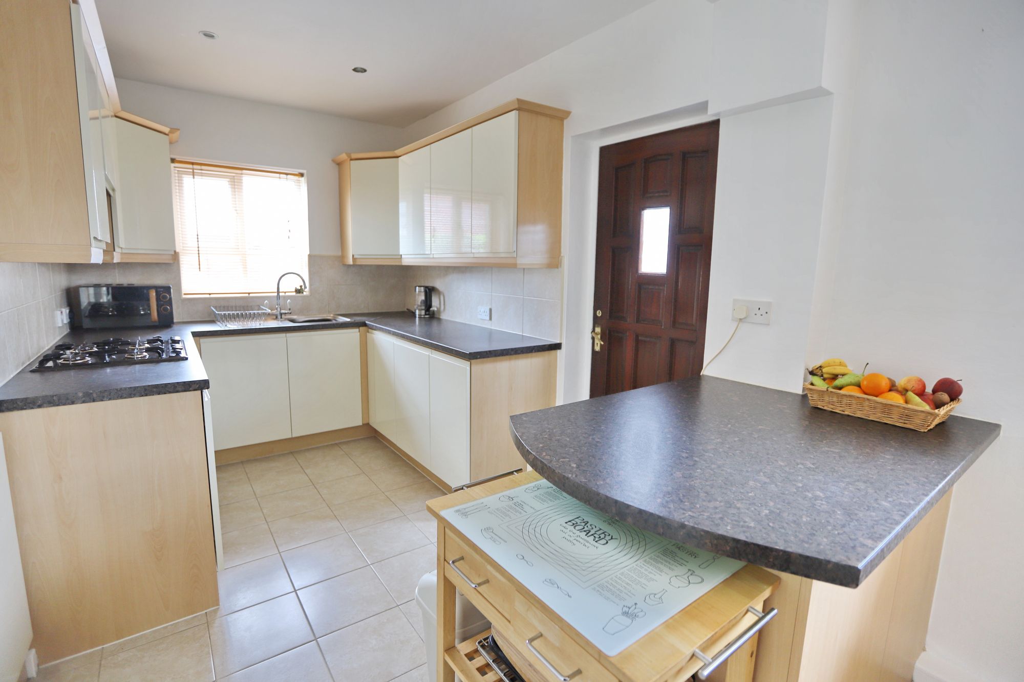 Images for Bury New Road, Whitefield, M45
