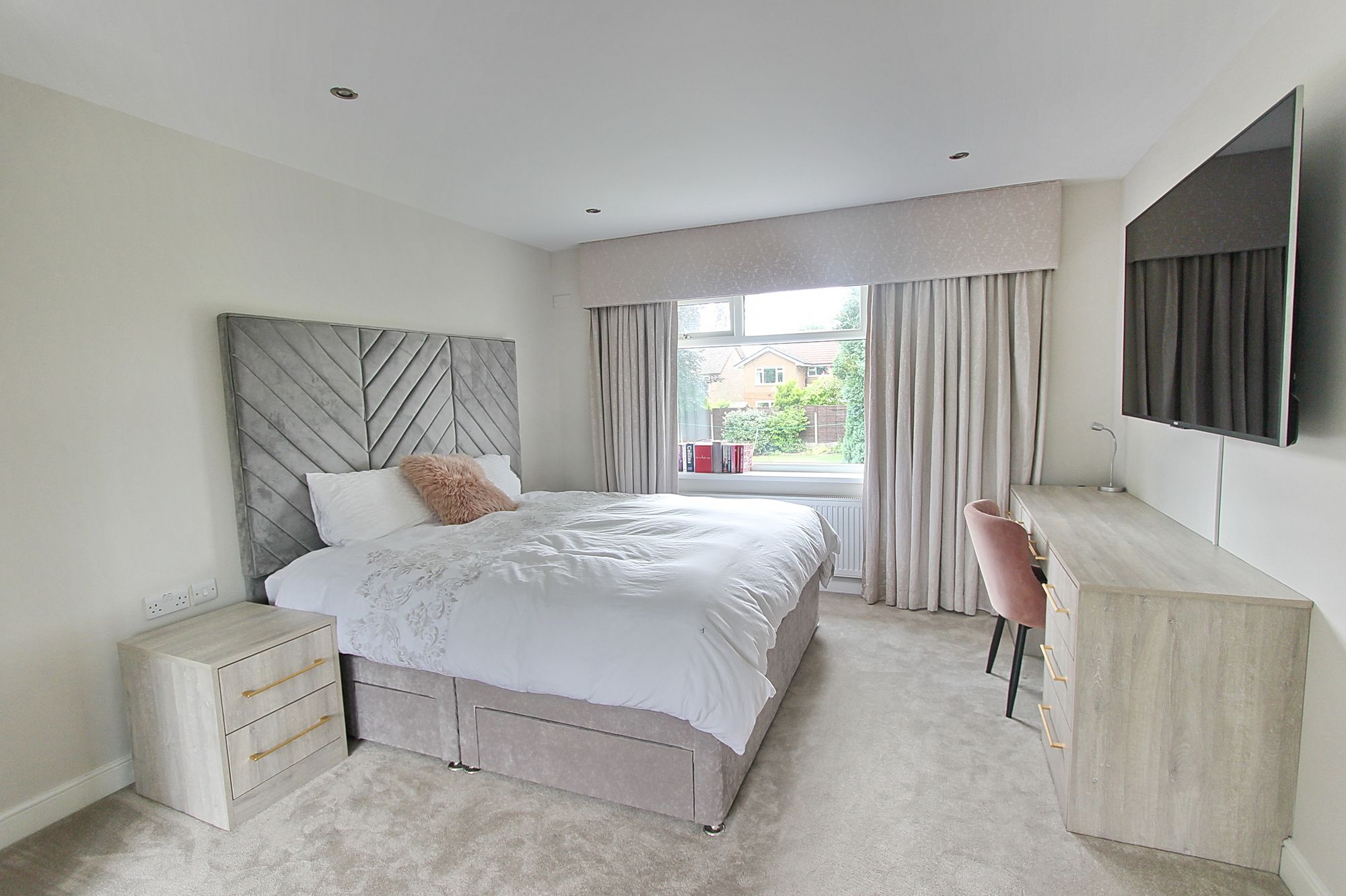 Images for Higher Lane, Whitefield, M45