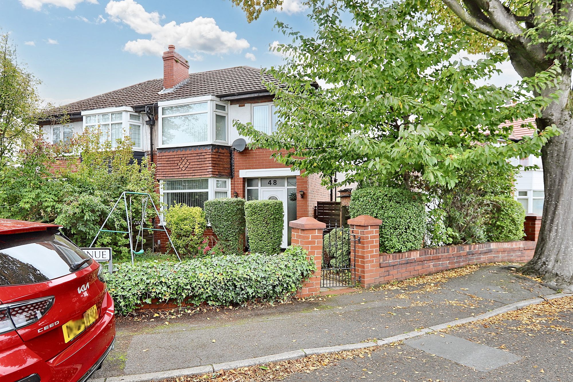 Images for Pine Avenue, Whitefield, M45